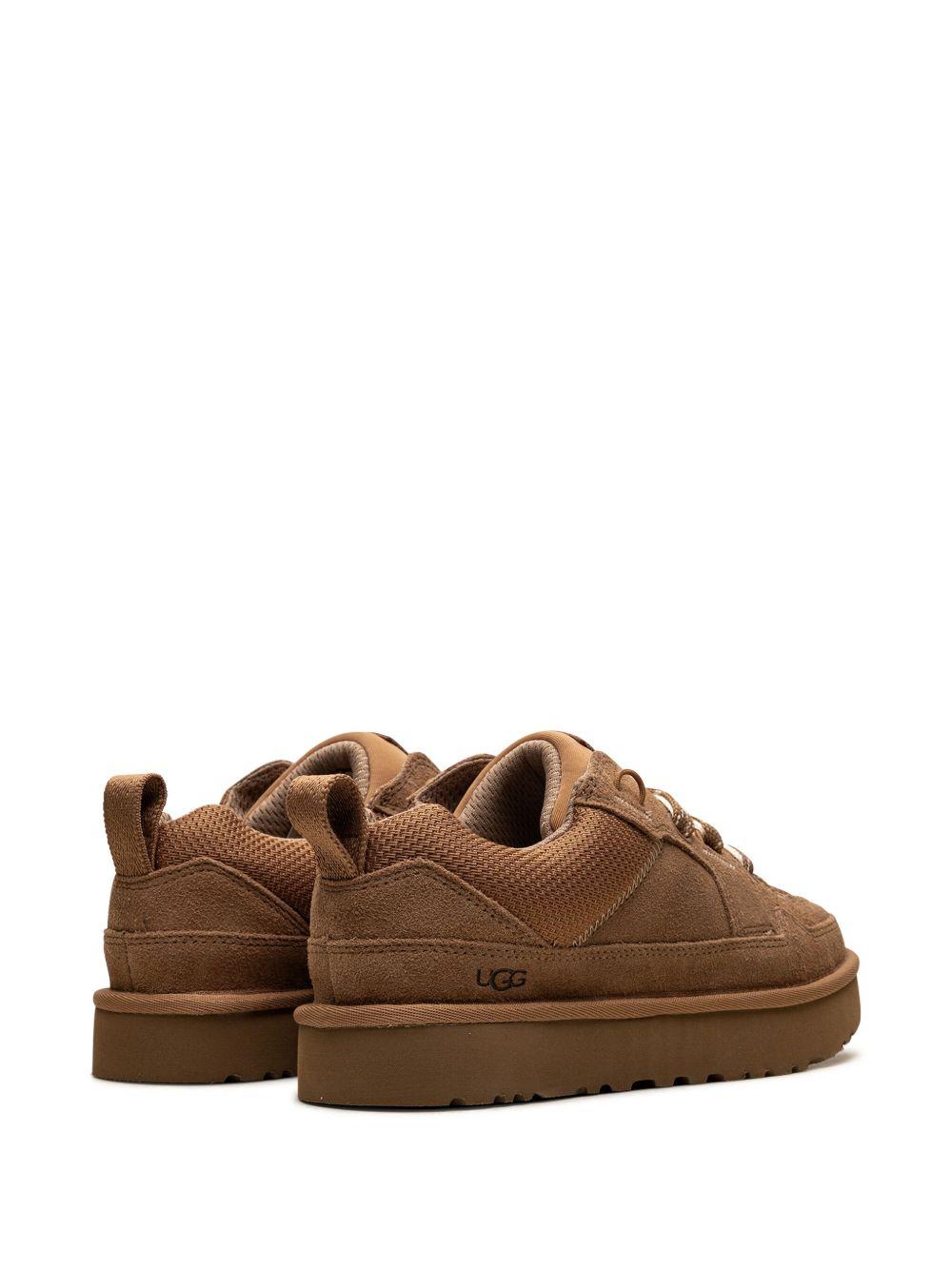 Sneakers in Pelle Scamosciata con Suola Piatta 1168890 CHE UGG 