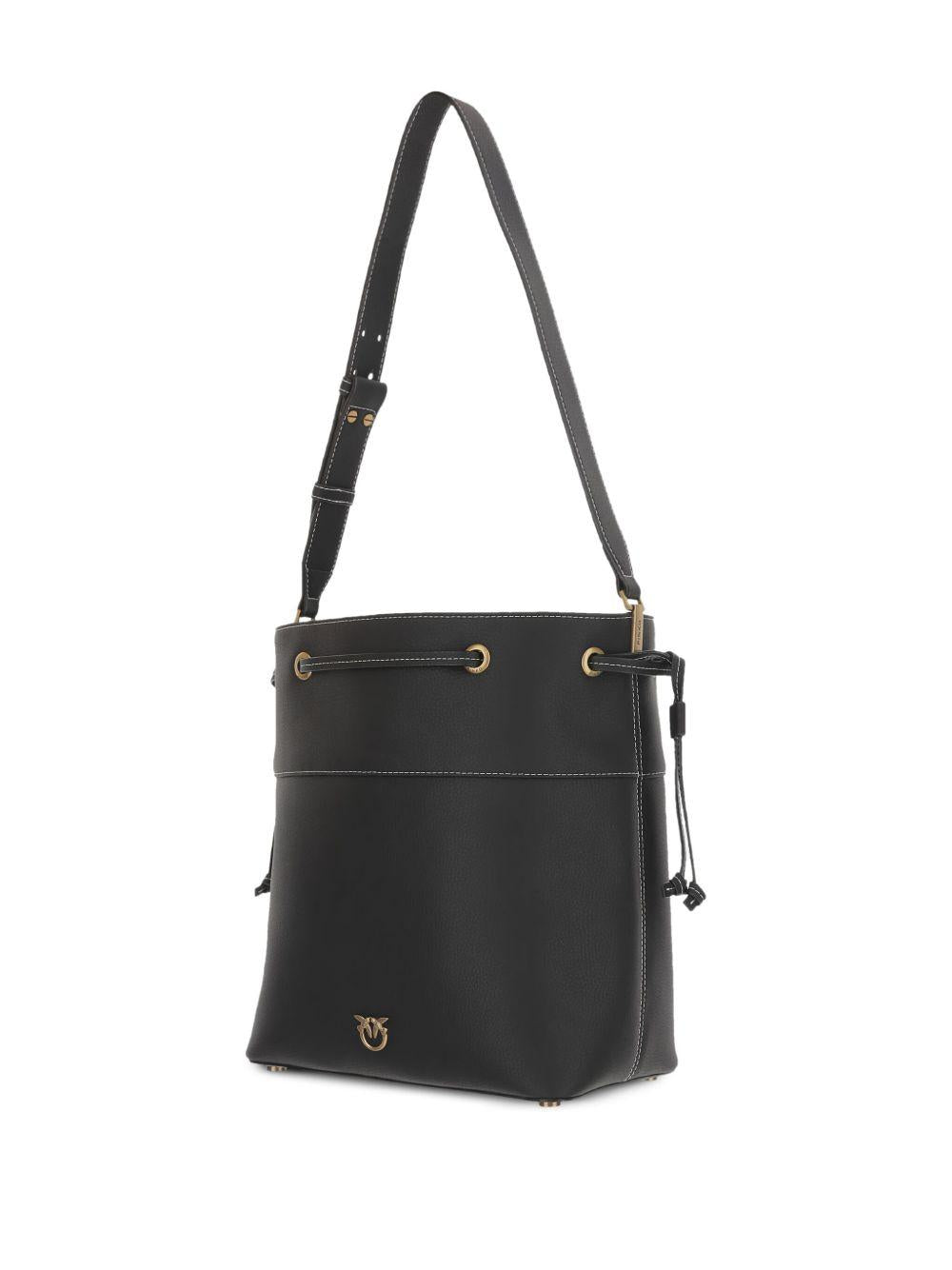 Borsa secchiello in pelle con tracolla nera