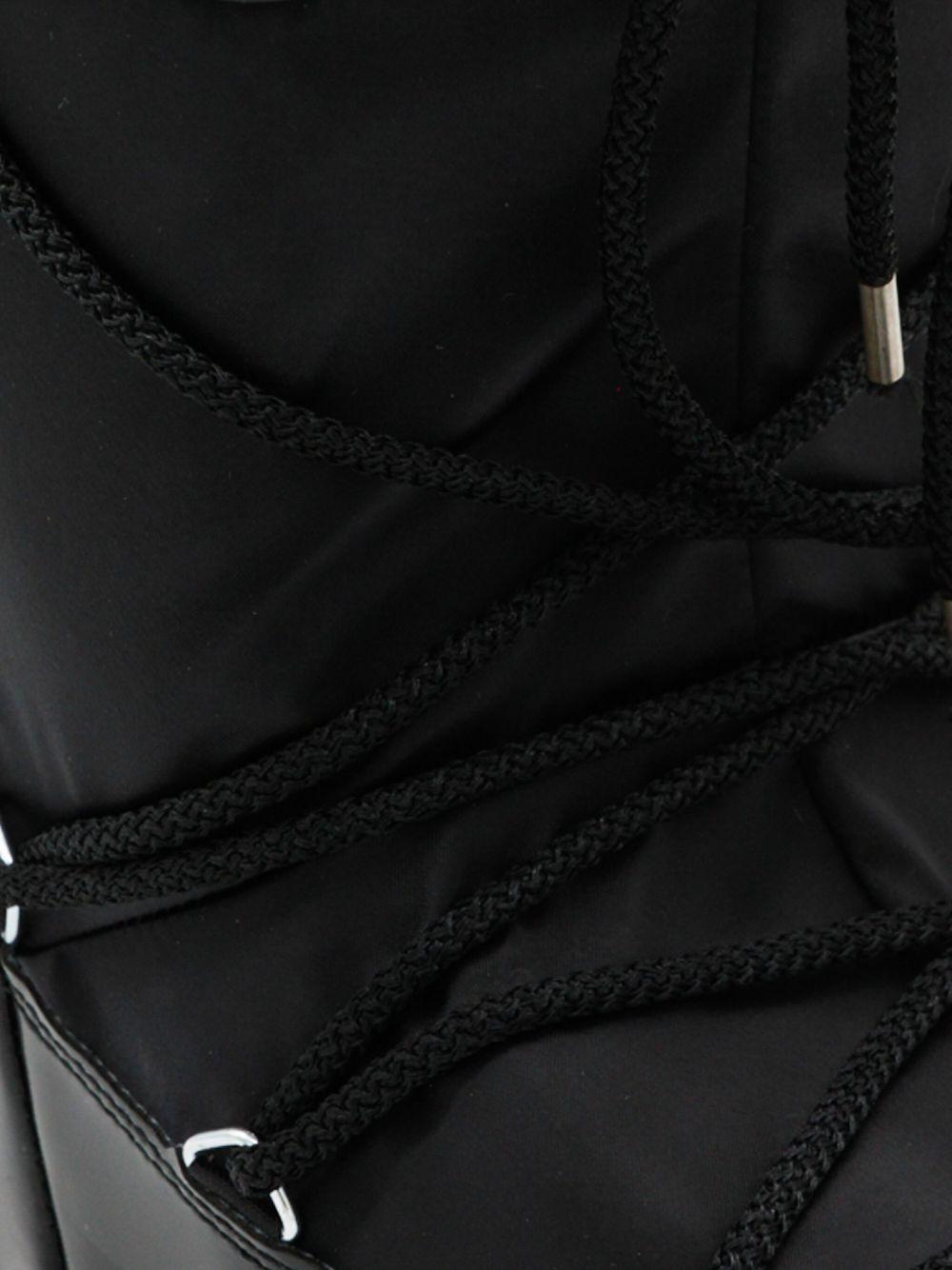  80D1401680# N001 MOON BOOT 