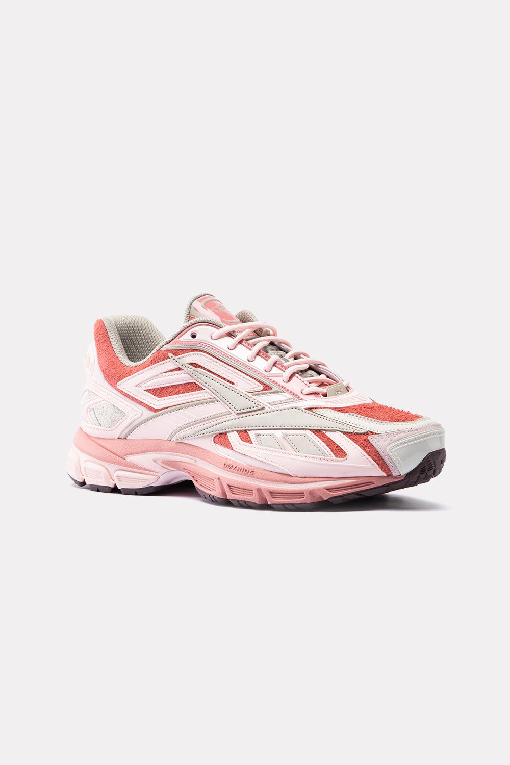  100261769P 769P REEBOK LTD 