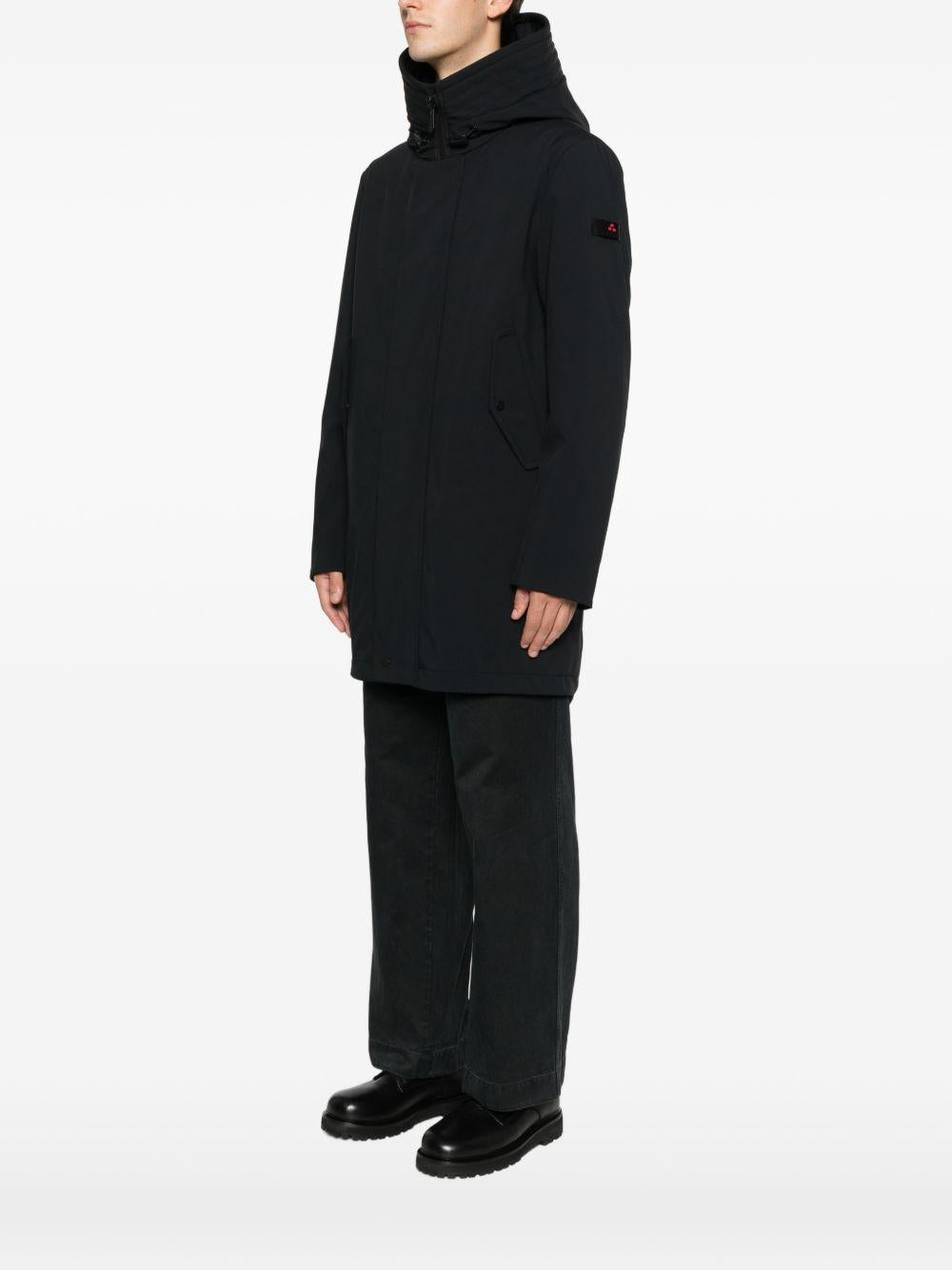 Cappotto verde scuro con cappuccio e logo PEU411301191511 494 PEUTEREY 