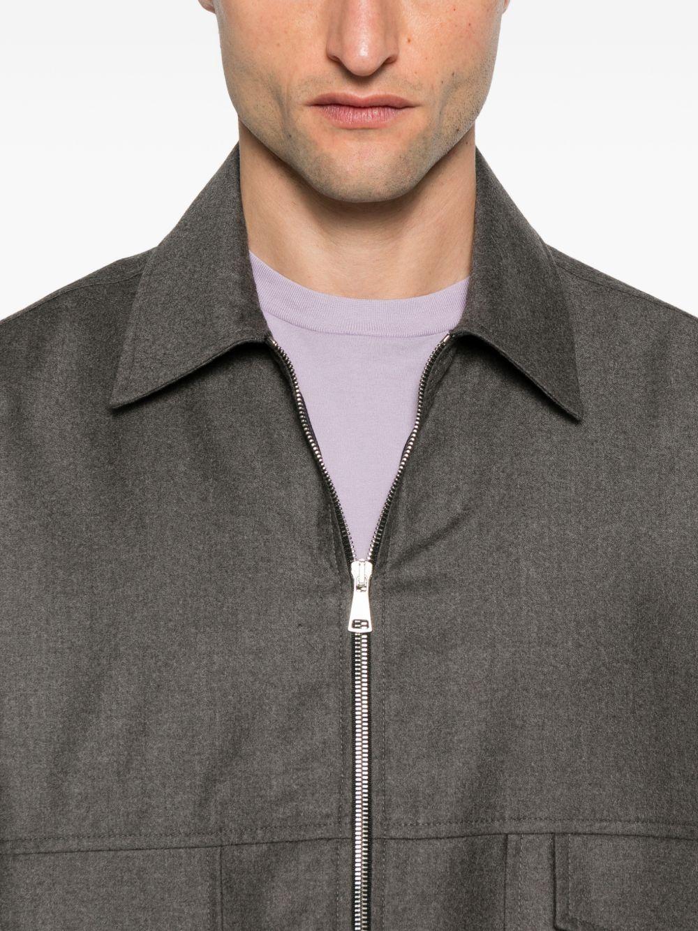  XCM7220 MO YES LONDON 