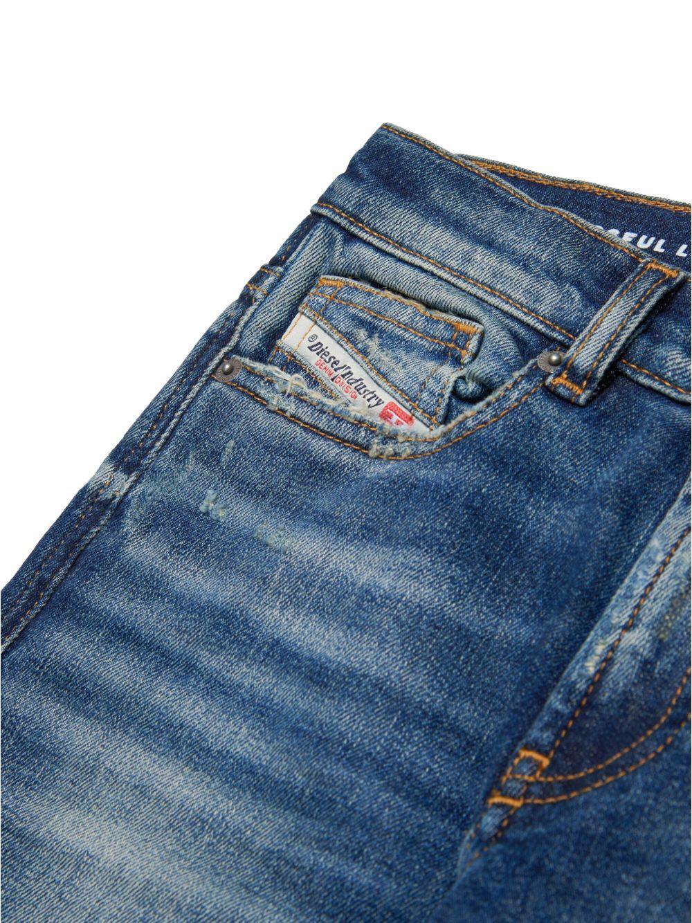 Jeans schierito effetto vissuto - Preludio Moda