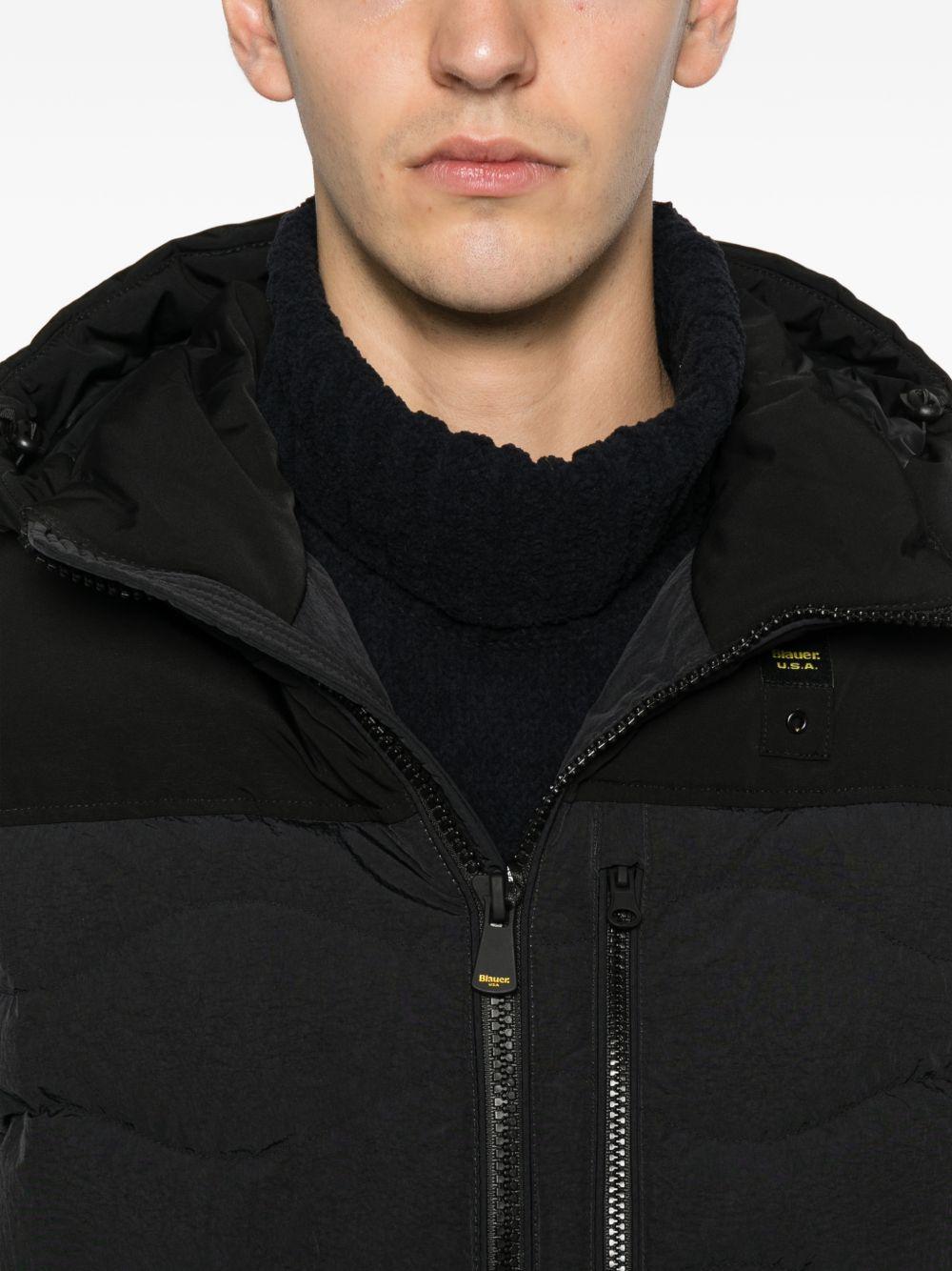 Giacca trapuntata nera con cappuccio 25WBLUC02534007287 999 BLAUER 