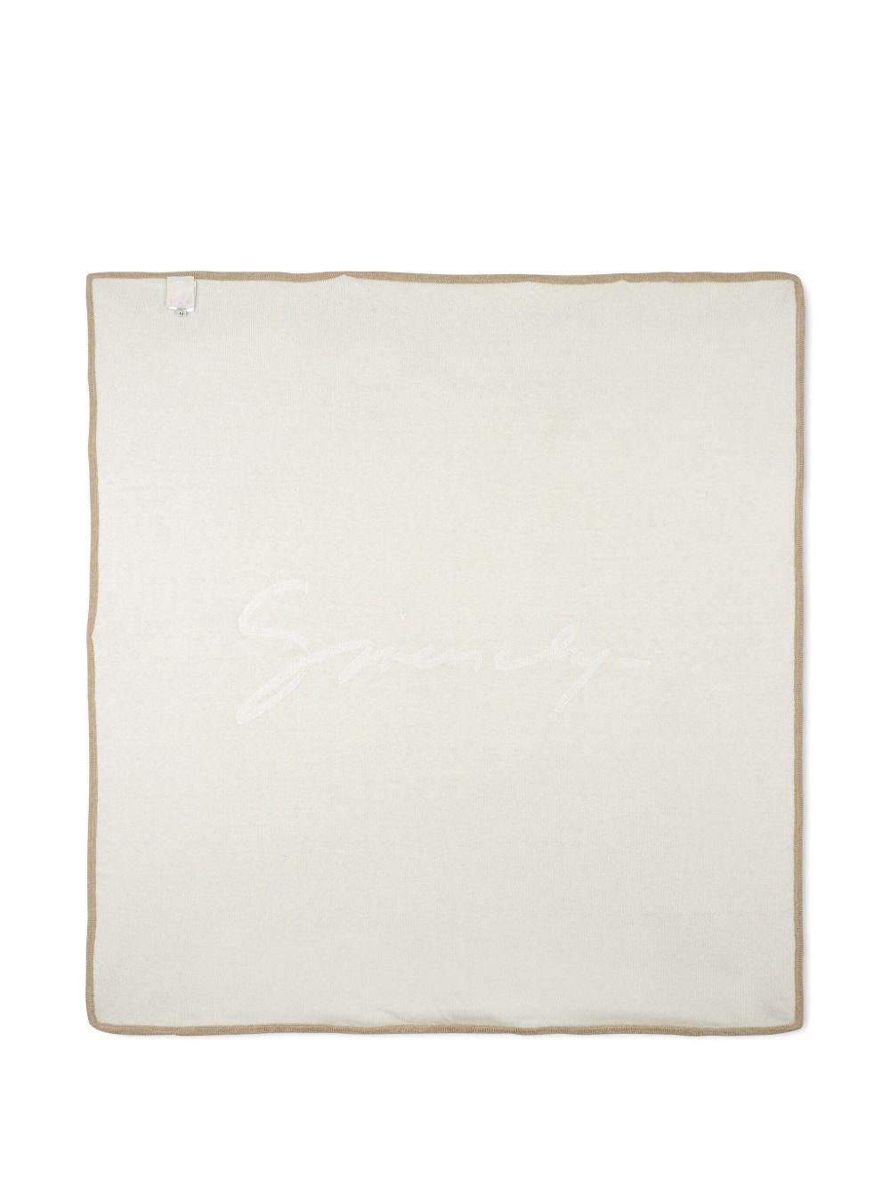 Coperta Beige in Maglia con Logo Ricamato H30852 117 GIVENCHY KIDS 