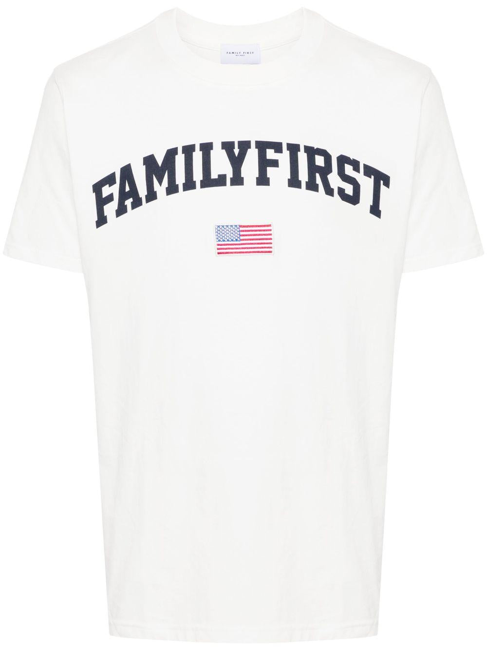 T-shirt bianca Collegio TS2416 WH FAMILY FIRST MILANO 