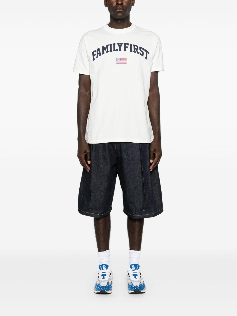 T-shirt bianca Collegio TS2416 WH FAMILY FIRST MILANO 