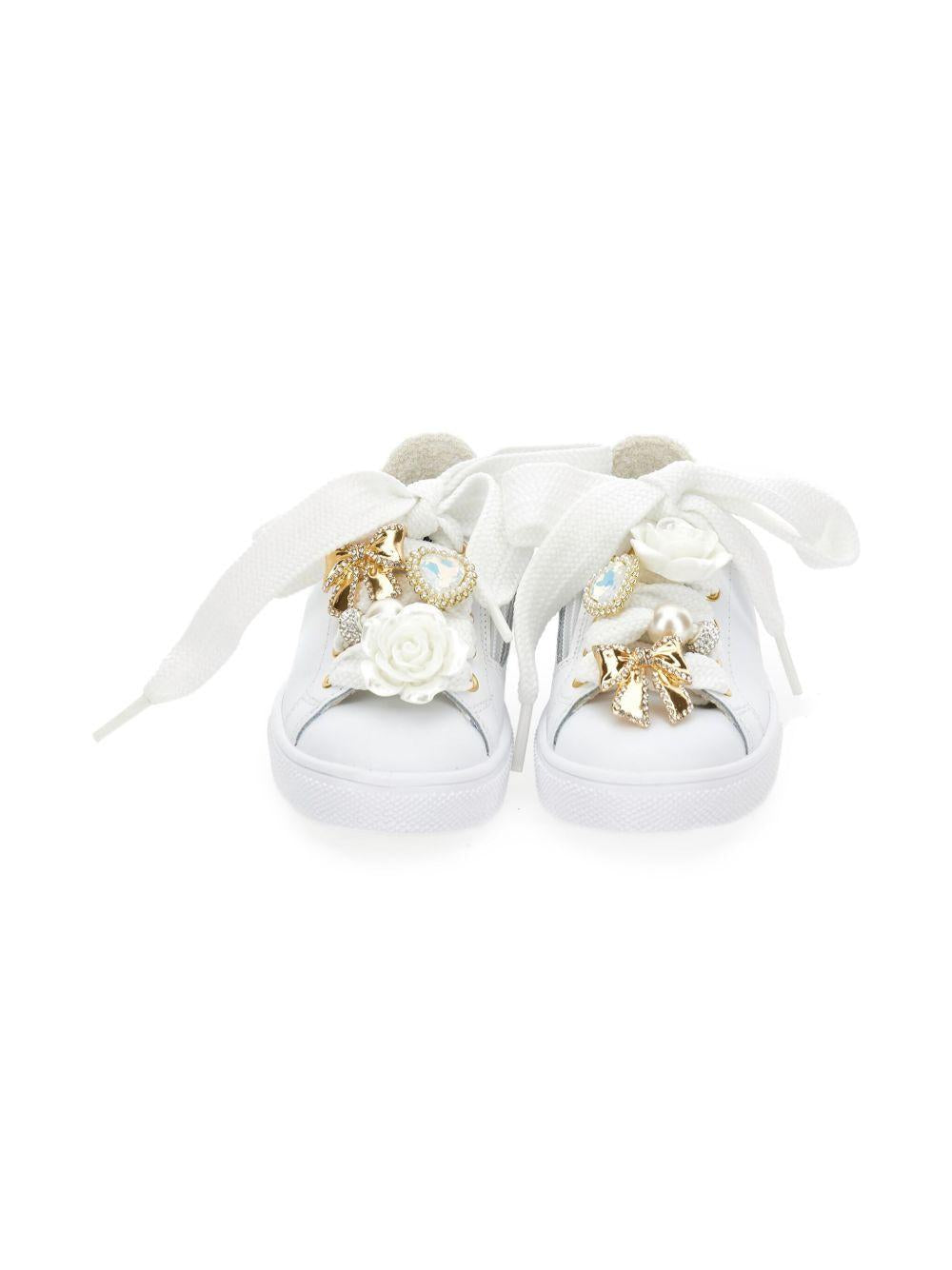 Sneakers con Applicazioni Floreali e Suola Piatta 8CF0166722 0173 MONNALISA KIDS 