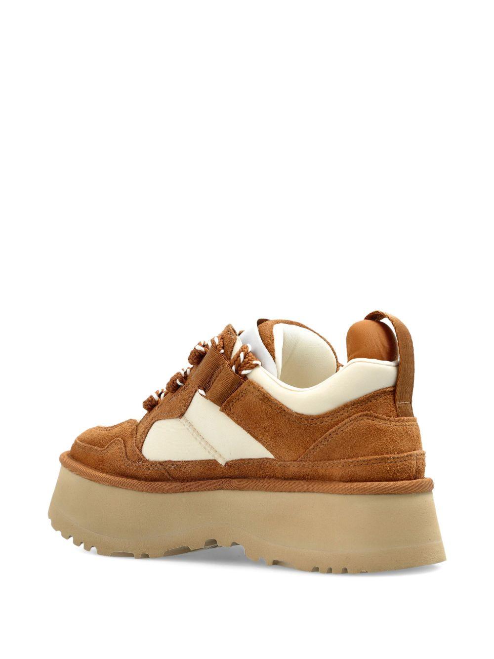 Sneakers Platform in Pelle Scamosciata 1171541 CHE UGG 