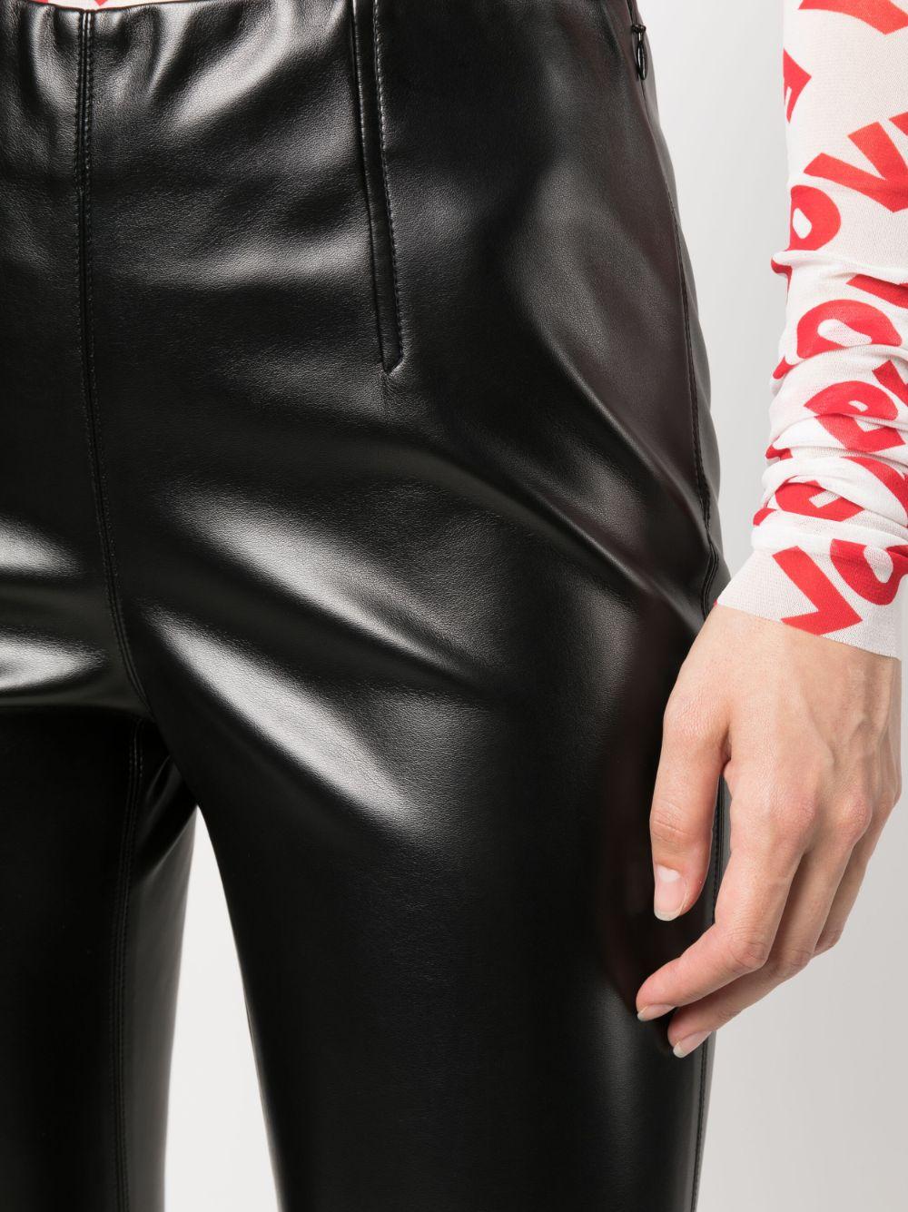 Pantalone nero zampa tessuto spalmato