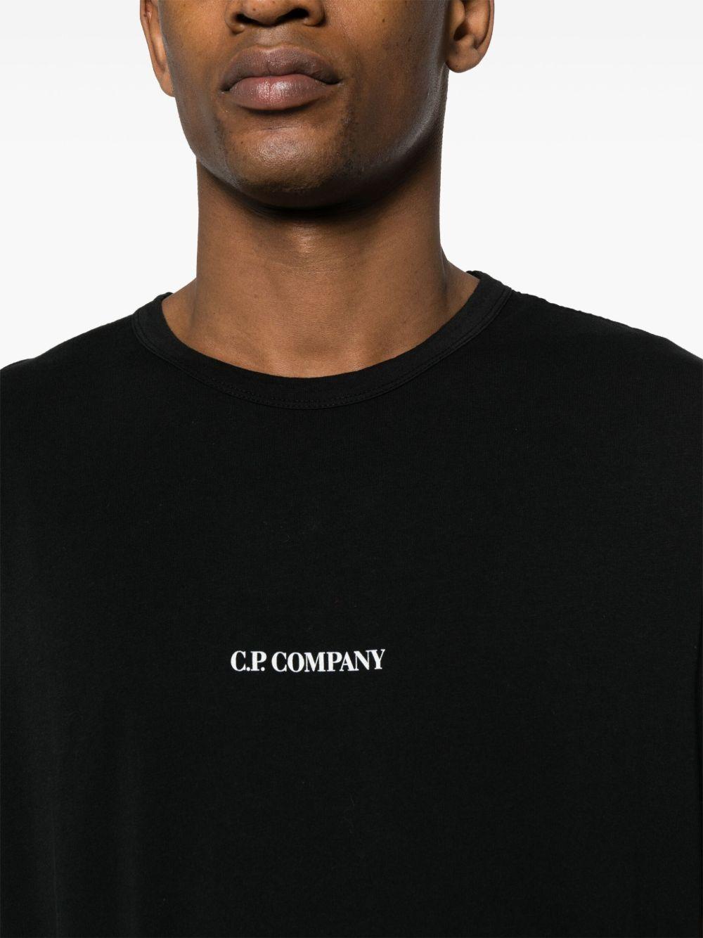 T-shirt nera logo petto centrale