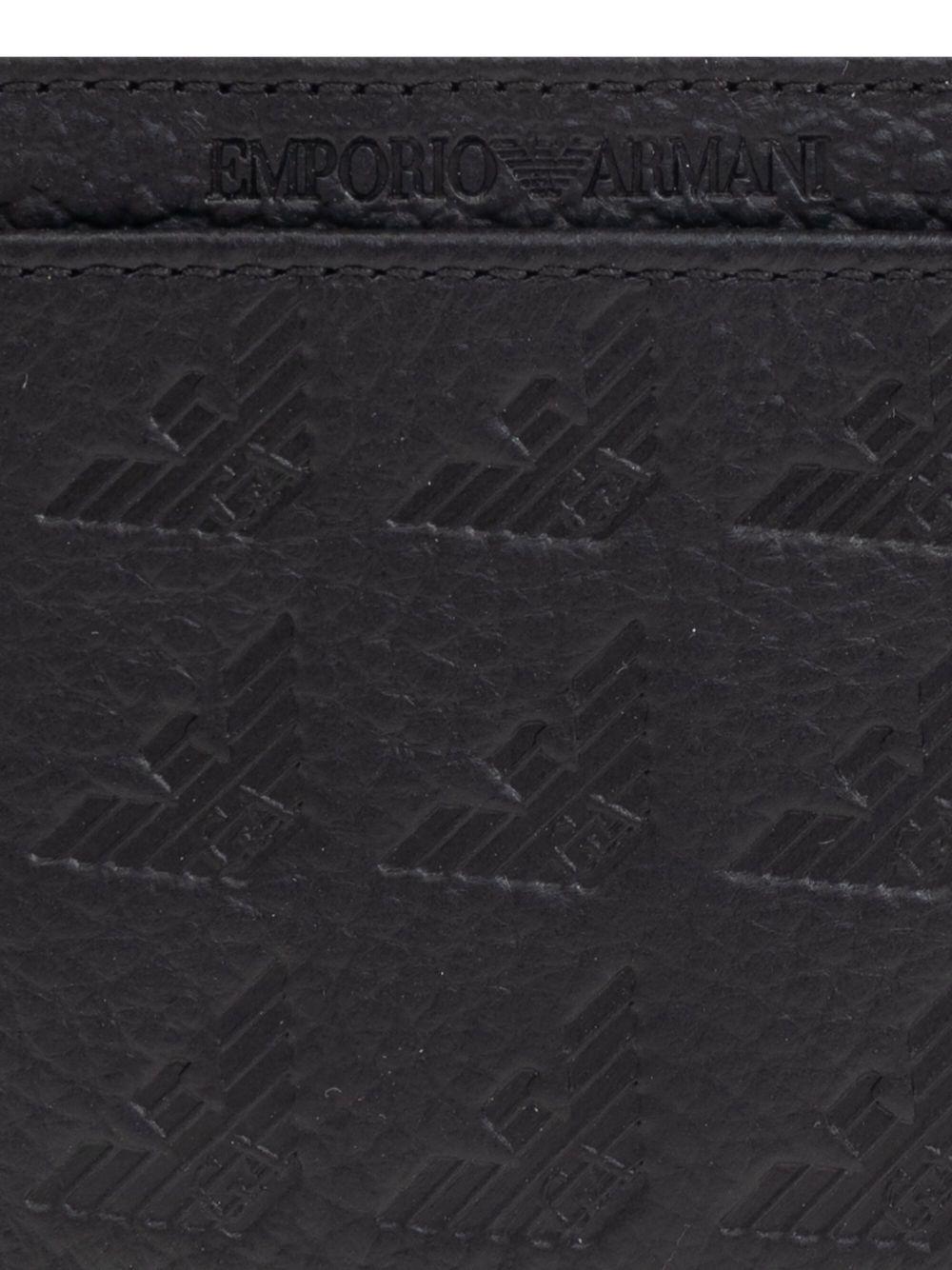Portacarte nero con design in rilievo e slot per carte EM001740AF14774 UC001 EMPORIO ARMANI 