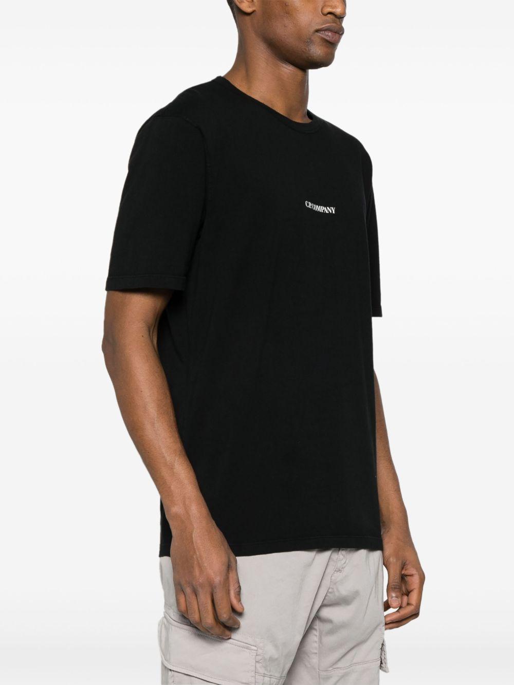 T-shirt nera logo petto centrale