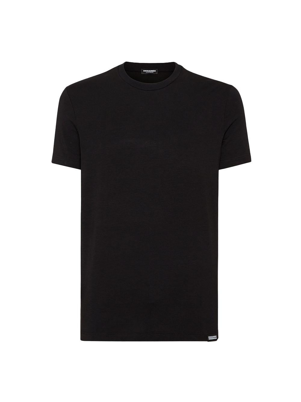 T-shirt nera basic