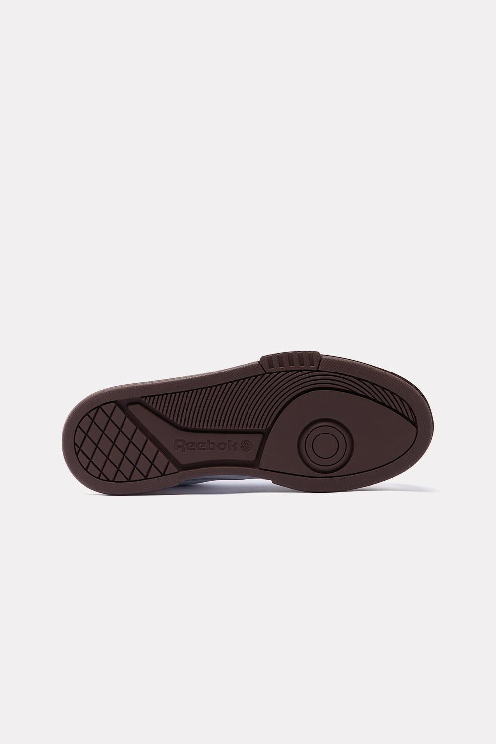  100261820 820 REEBOK LTD 