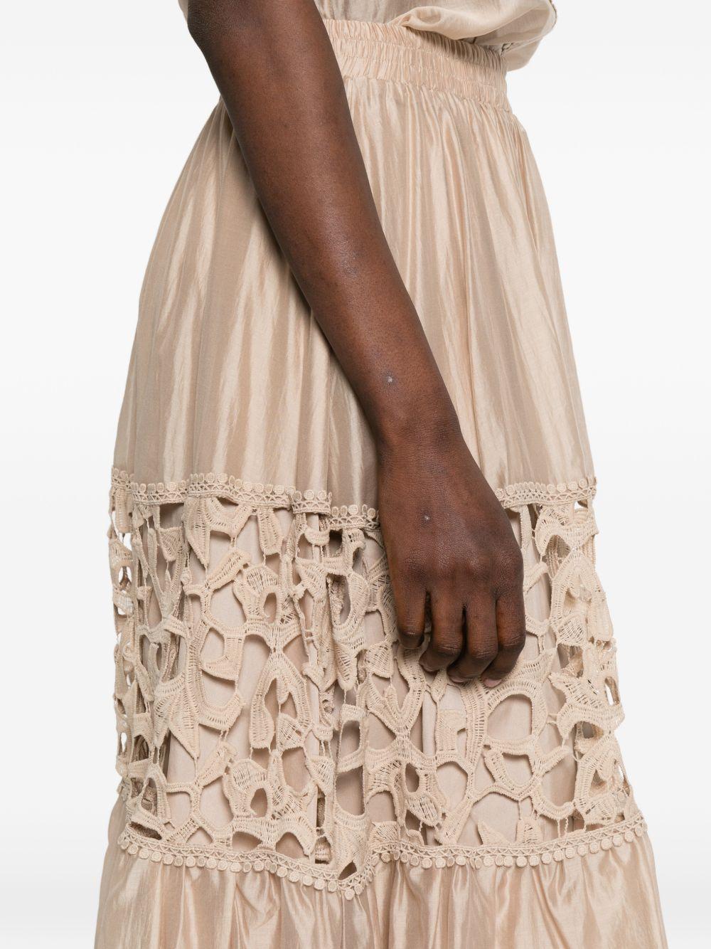  P26A215 145 PAPERLACE 