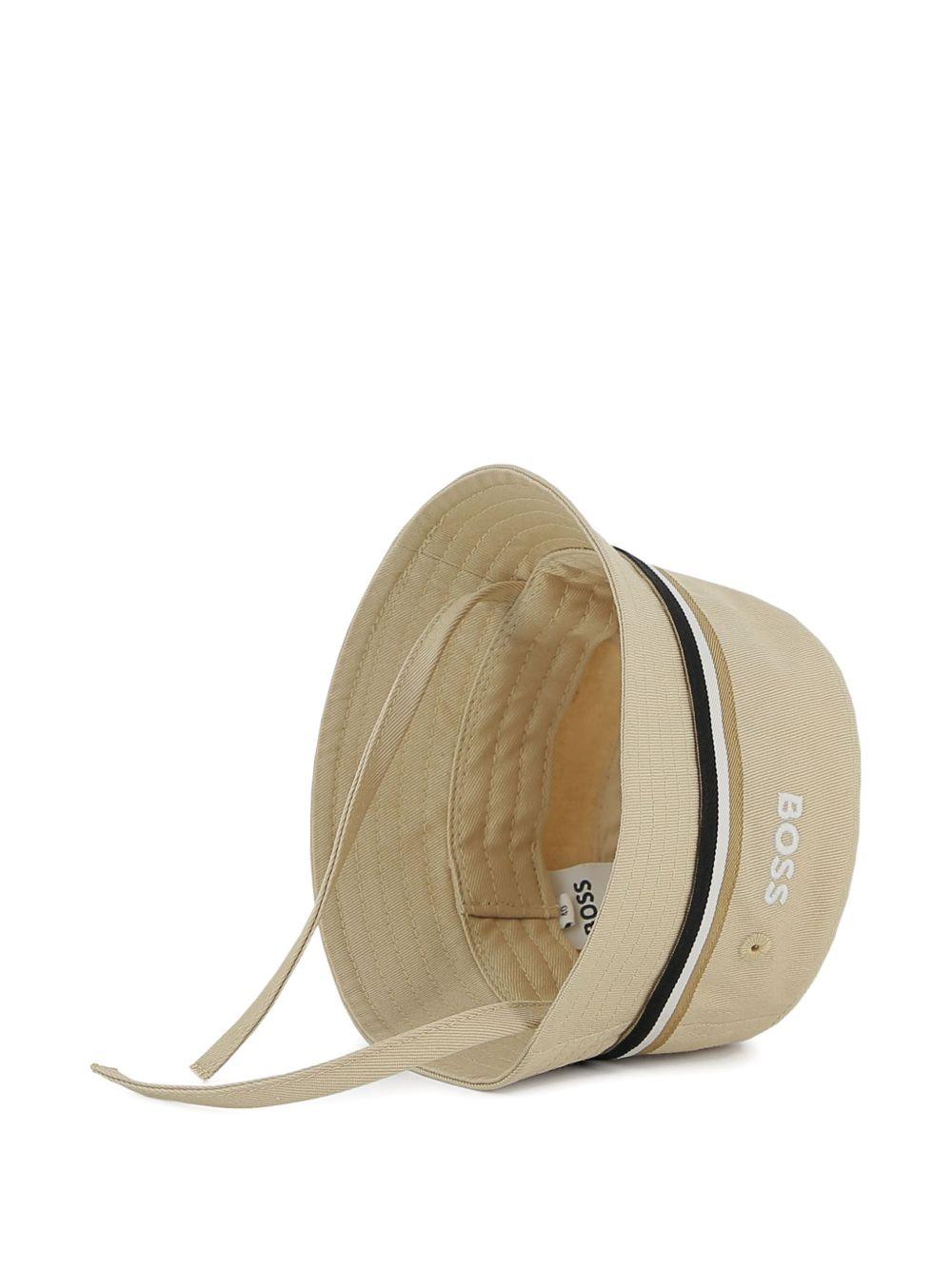 Cappello bucket con fascia a righe J53100 249 BOSS KIDSWEAR 