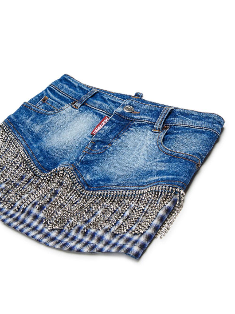 Gonna in denim e frange con strass