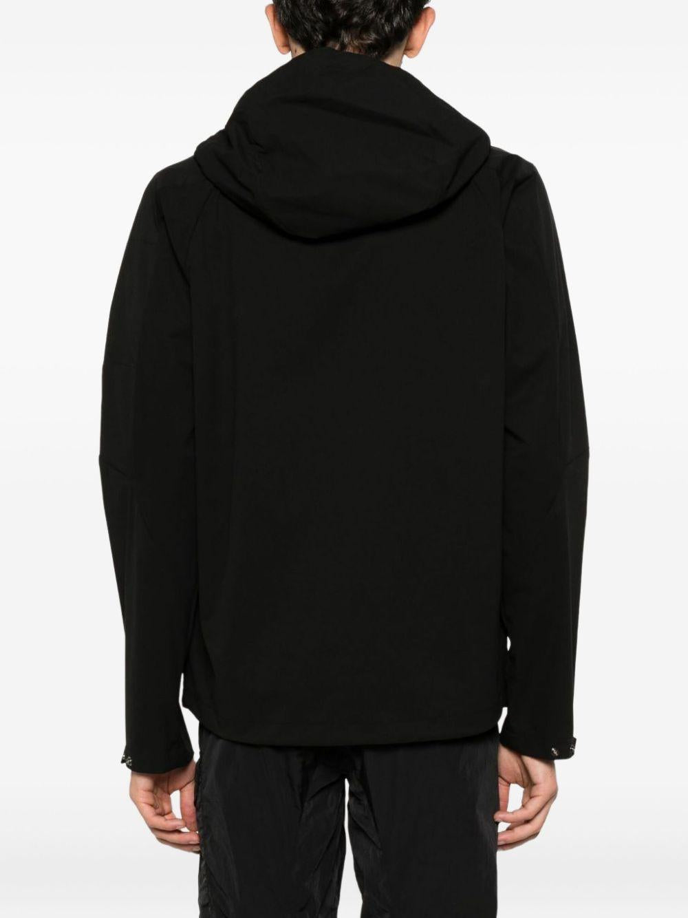 Giacca Nera con Cappuccio e Zip 19CMOW006A110264A 999 CP COMPANY 