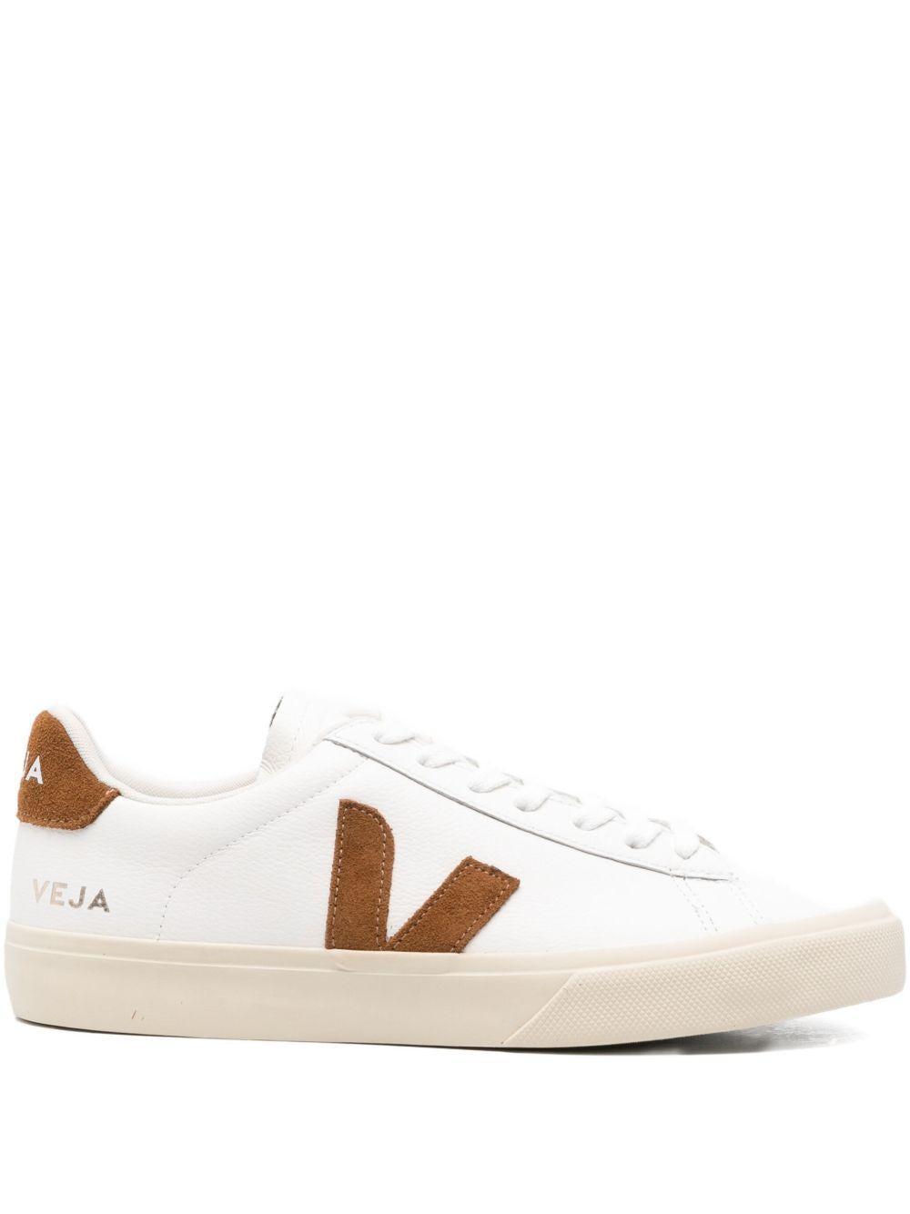 Sneakers in Pelle con Logo Laterale CP0521058 BIANCOMARRONE VEJA 