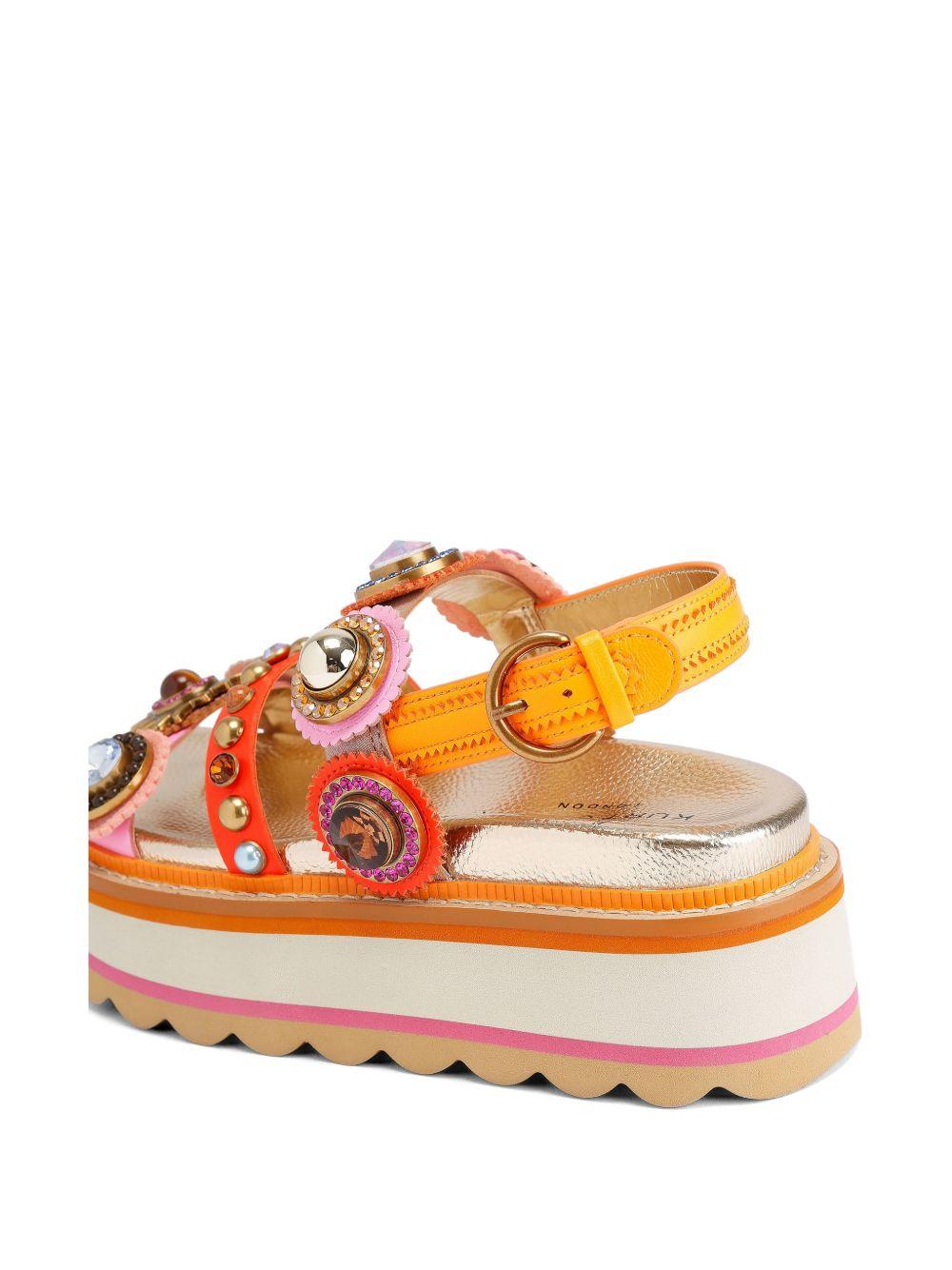 Sandali platform con applicazioni 5612499 109 KURT GEIGER 