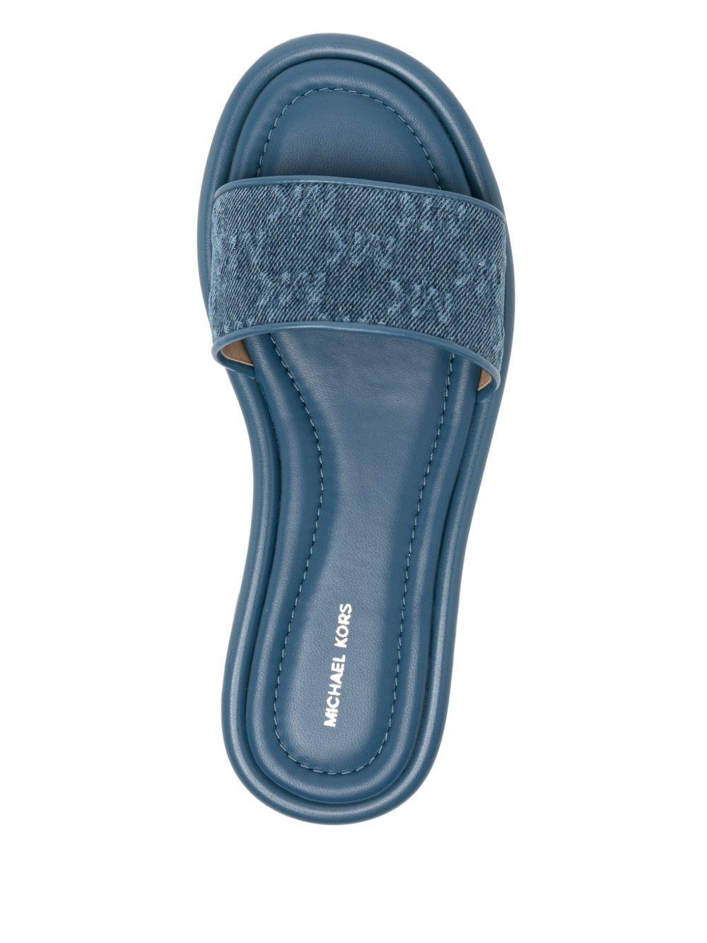 Ciabatta slide Dana in denim con logo in rilievo denim