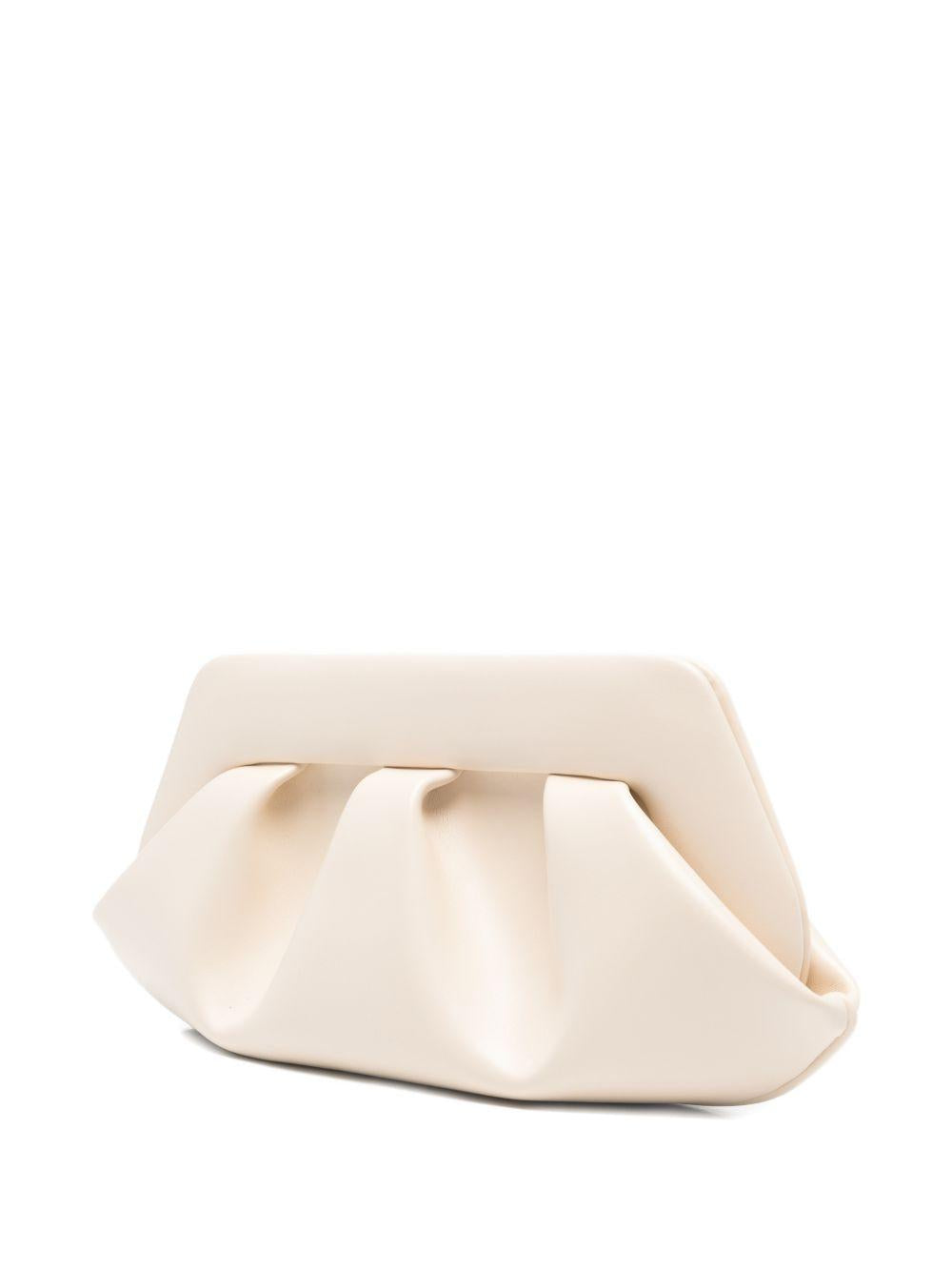  TMBB0OOVF 0110A THEMOIRE' 