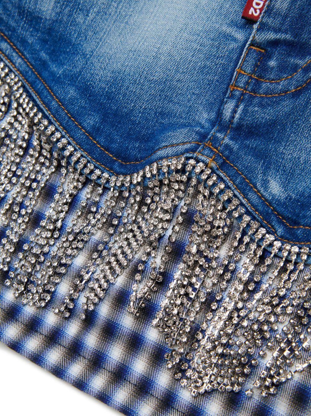 Gonna in denim e frange con strass