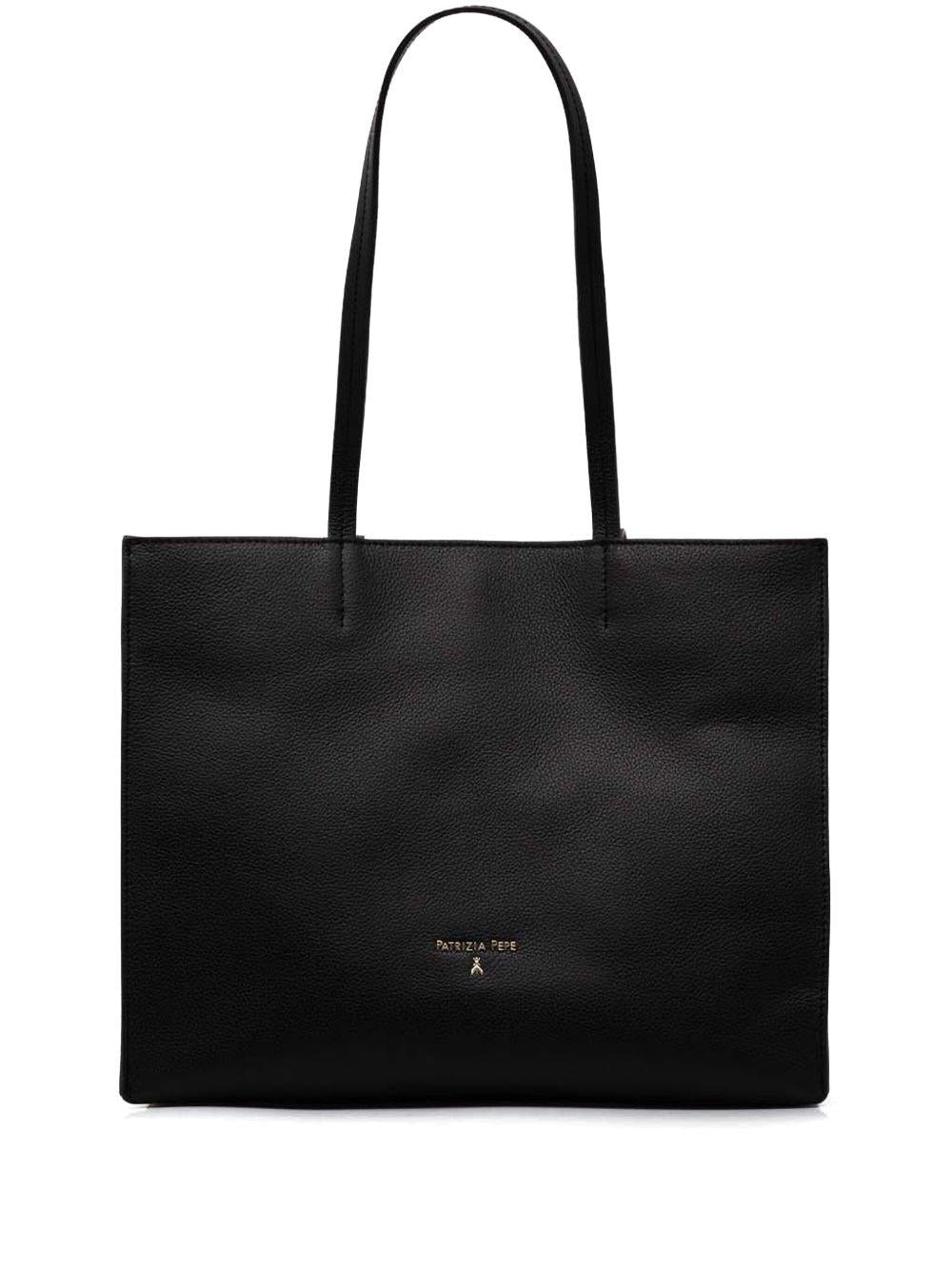 Borsa shopping in pelle martellata nera 8BA172L001 K103 PATRIZIA PEPE 
