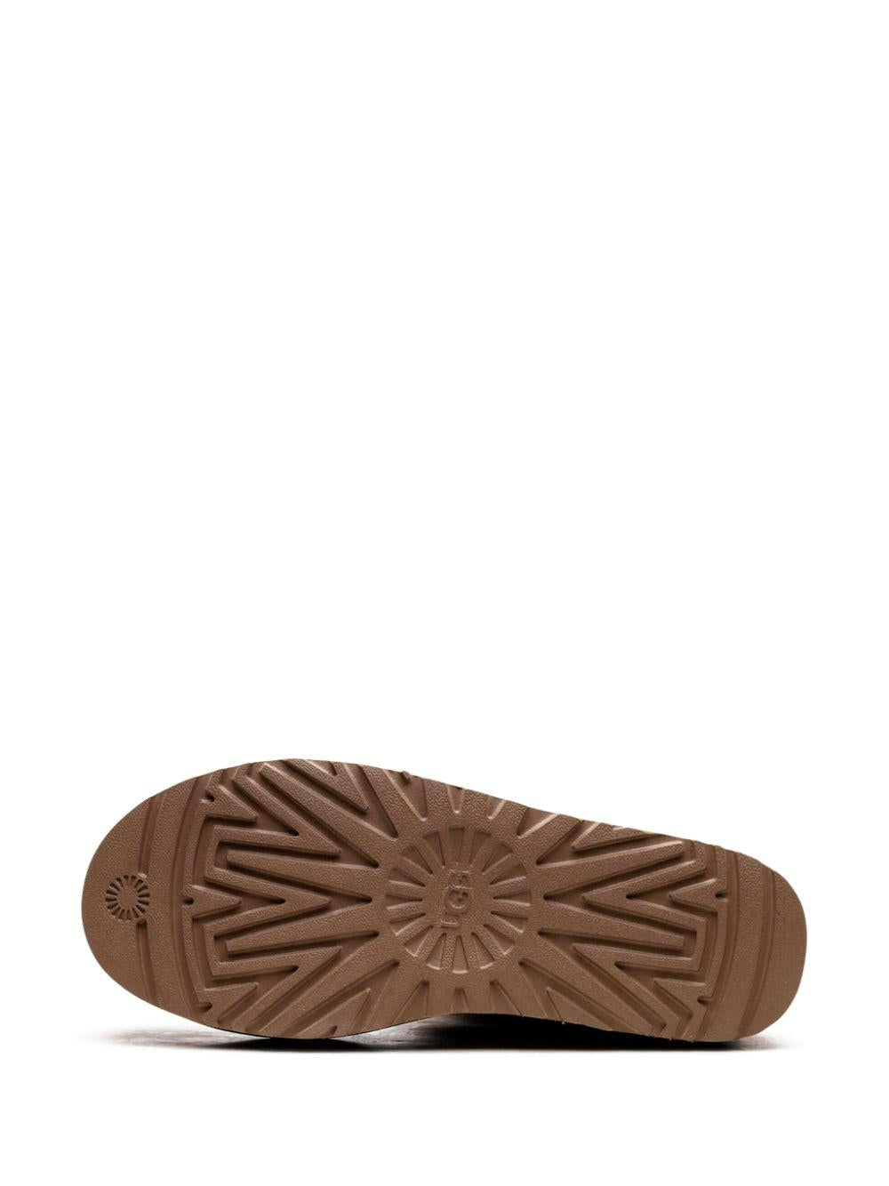 Stivali classic mini platform chestenut