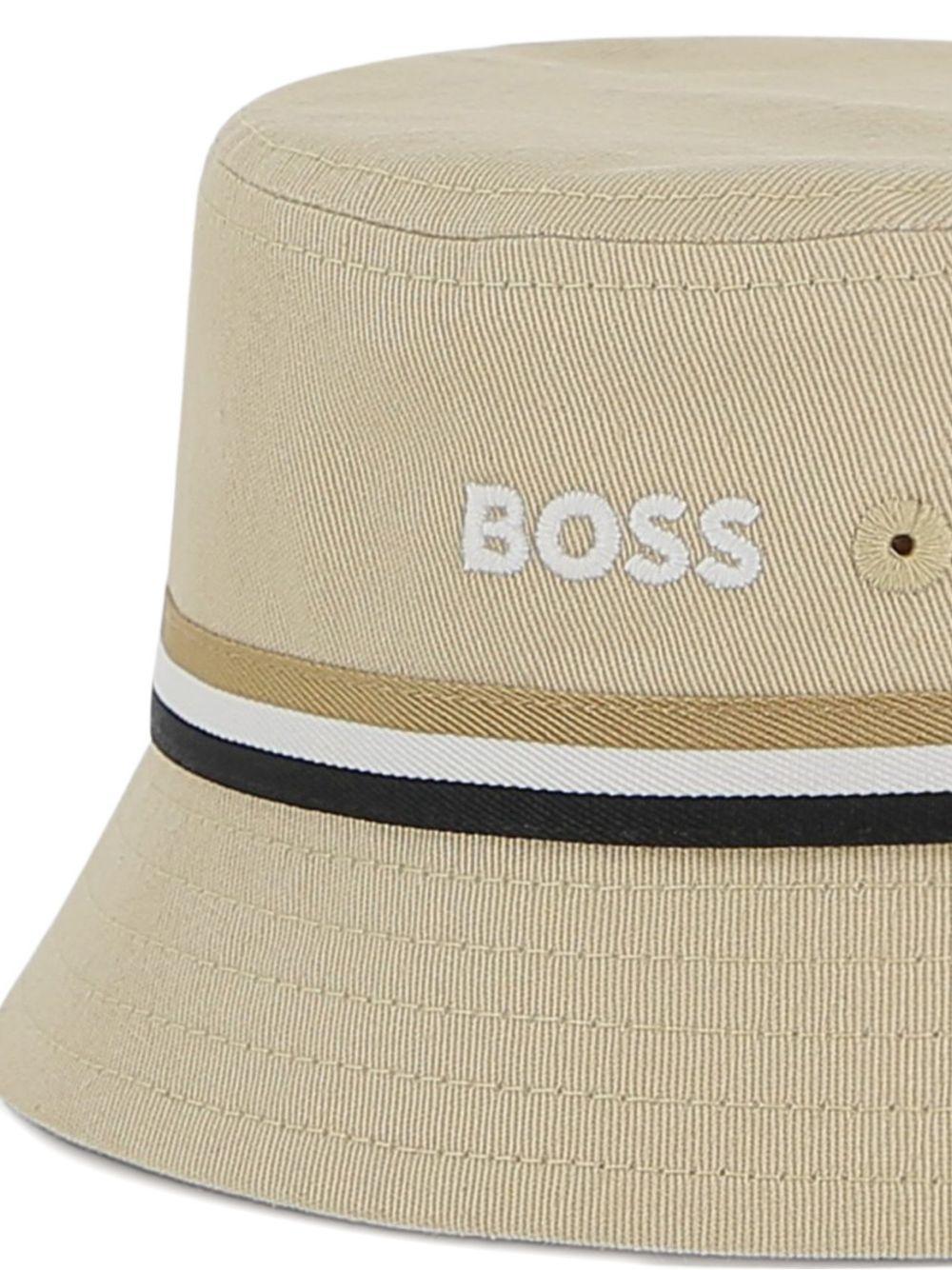 Cappello bucket con fascia a righe J53100 249 BOSS KIDSWEAR 