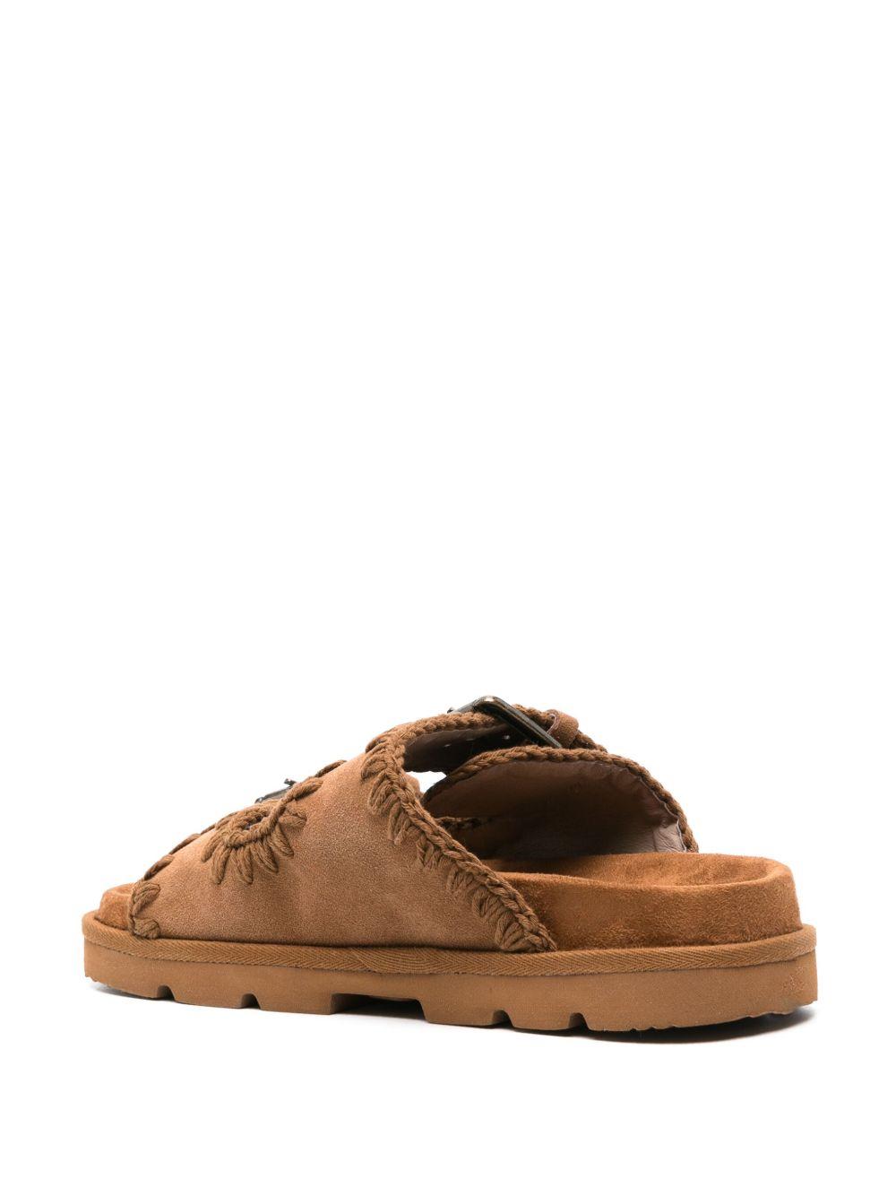 Low bio sandal monochrome cognac