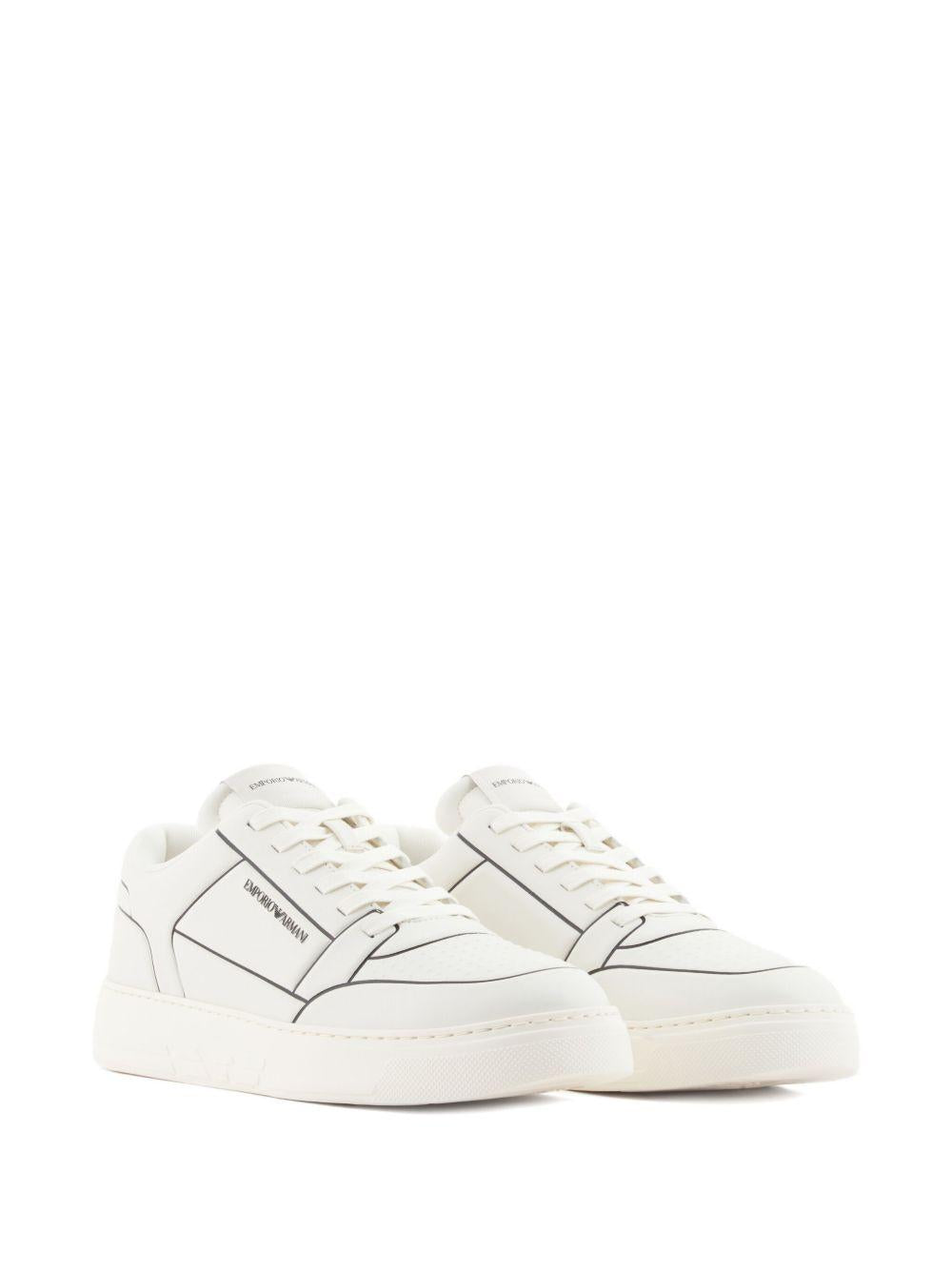 Sneakers bianco nero con dettagli con logo EM002852AF18014 M0017 EMPORIO ARMANI 