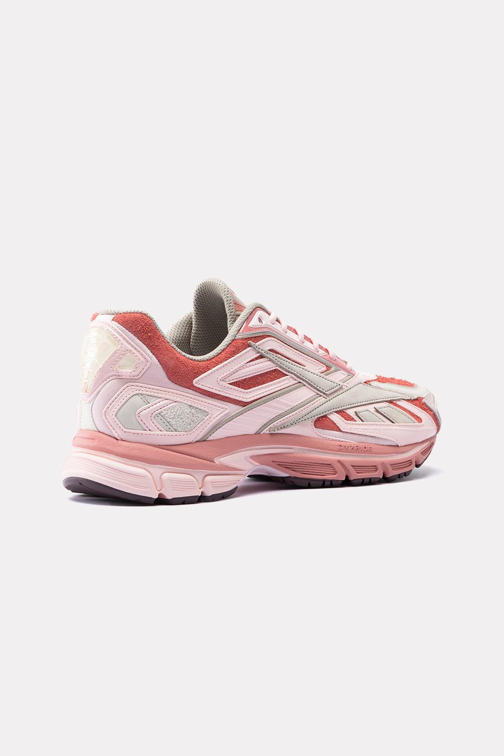  100261769P 769P REEBOK LTD 