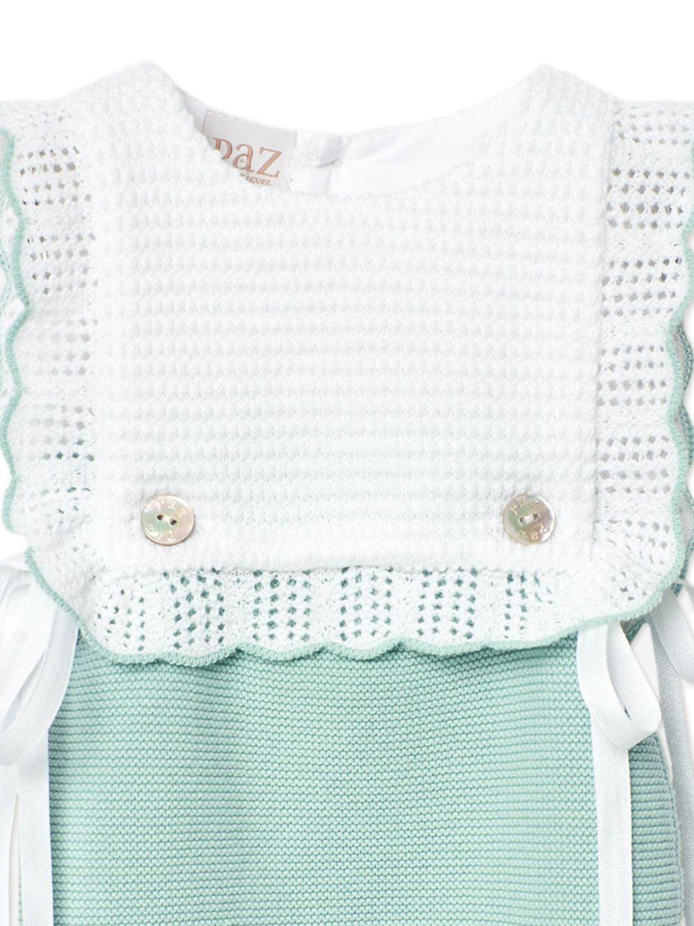 Tutina in maglia verde acqua con pettorina