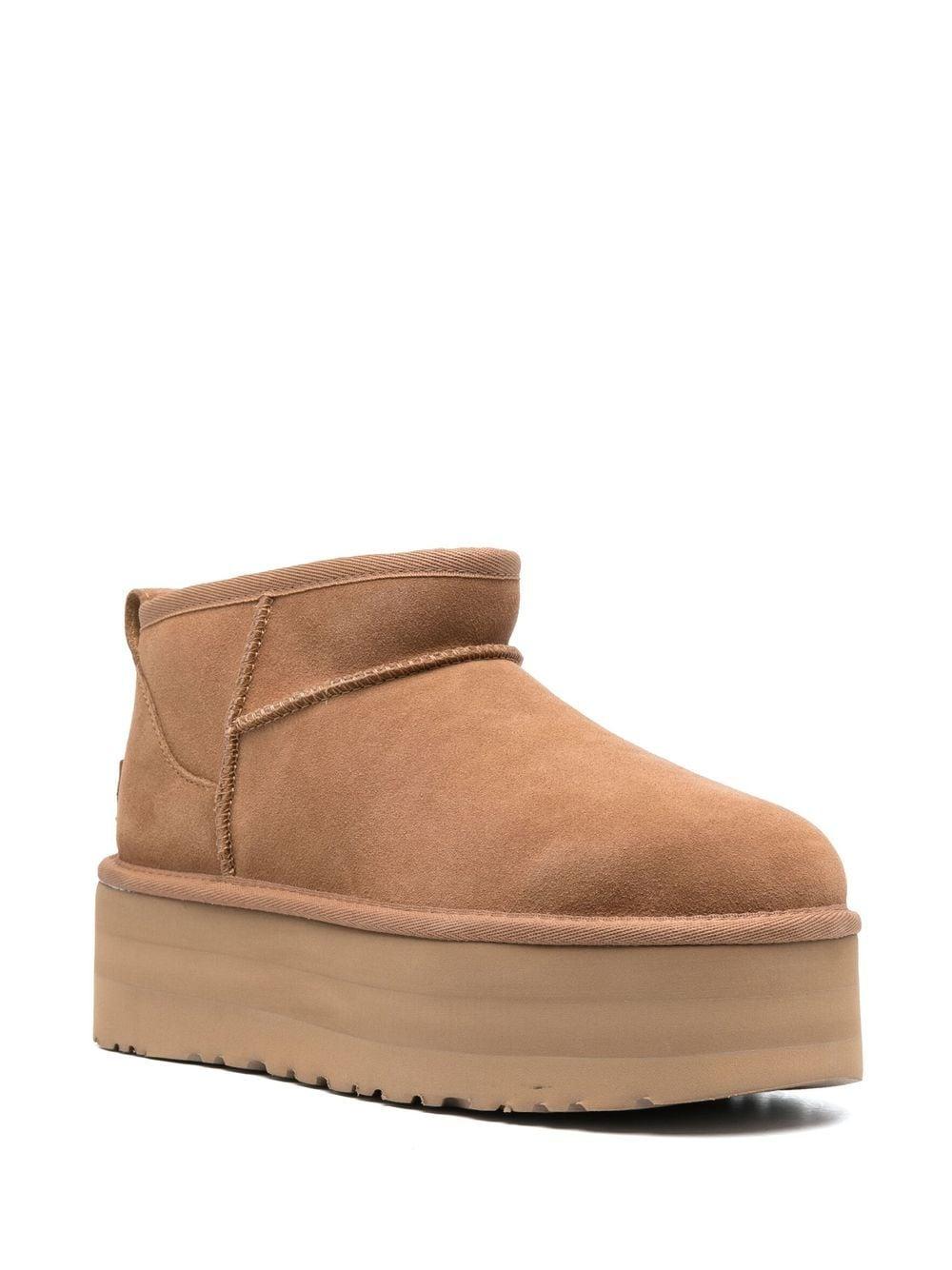 Stivali ugg ultra mini con plateau