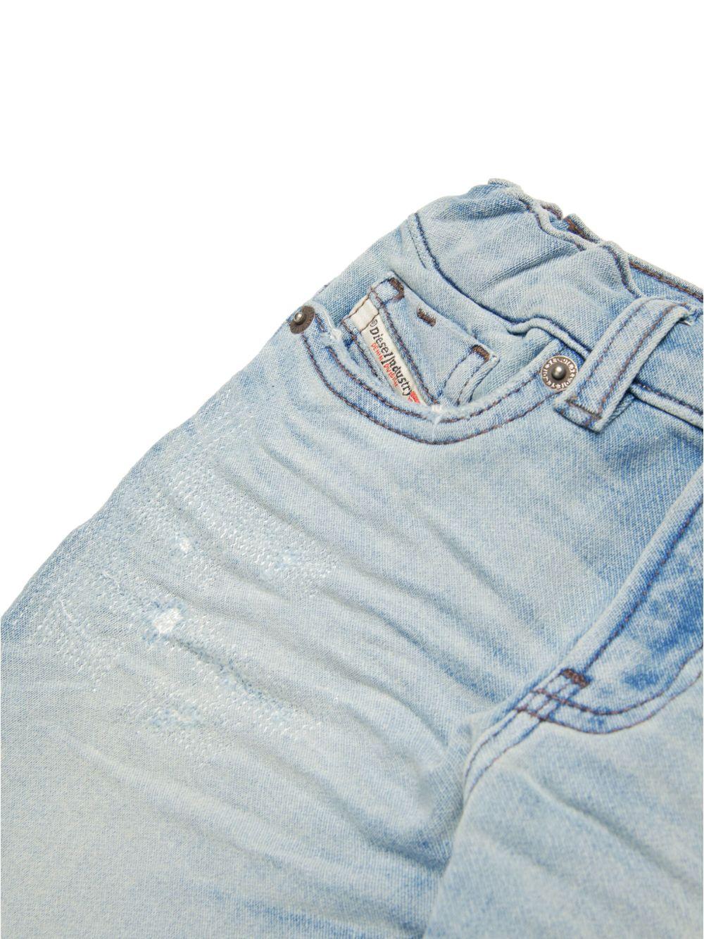 Jeans chiaro schiarito neonato