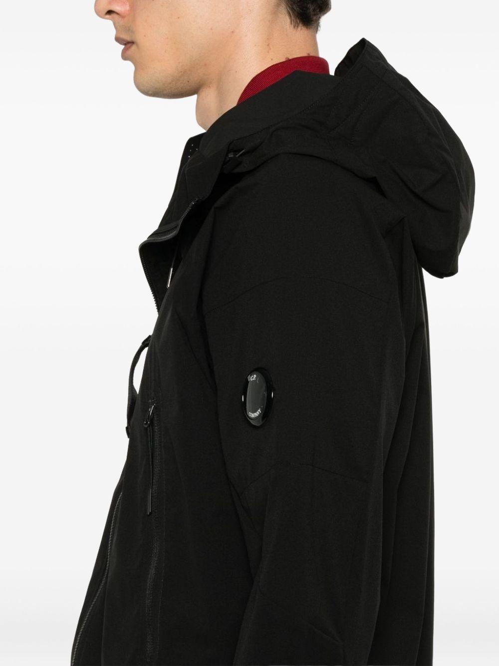 Giacca Nera con Cappuccio e Zip 19CMOW006A110264A 999 CP COMPANY 