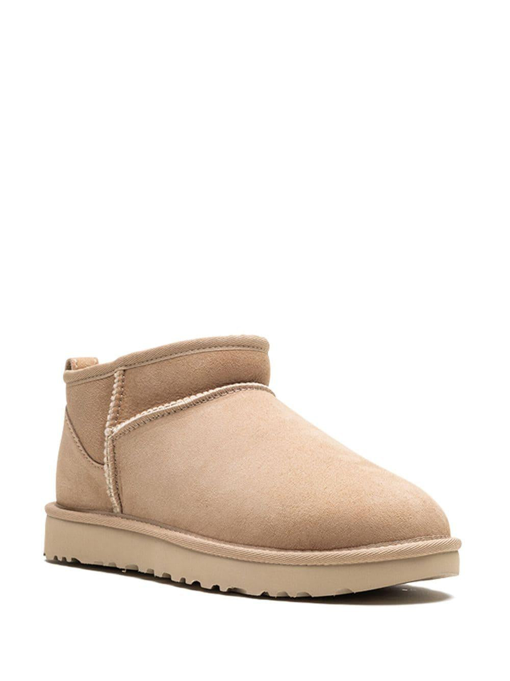 Stivali Classic Ultra Mini sabbia 1116109 SAN UGG 