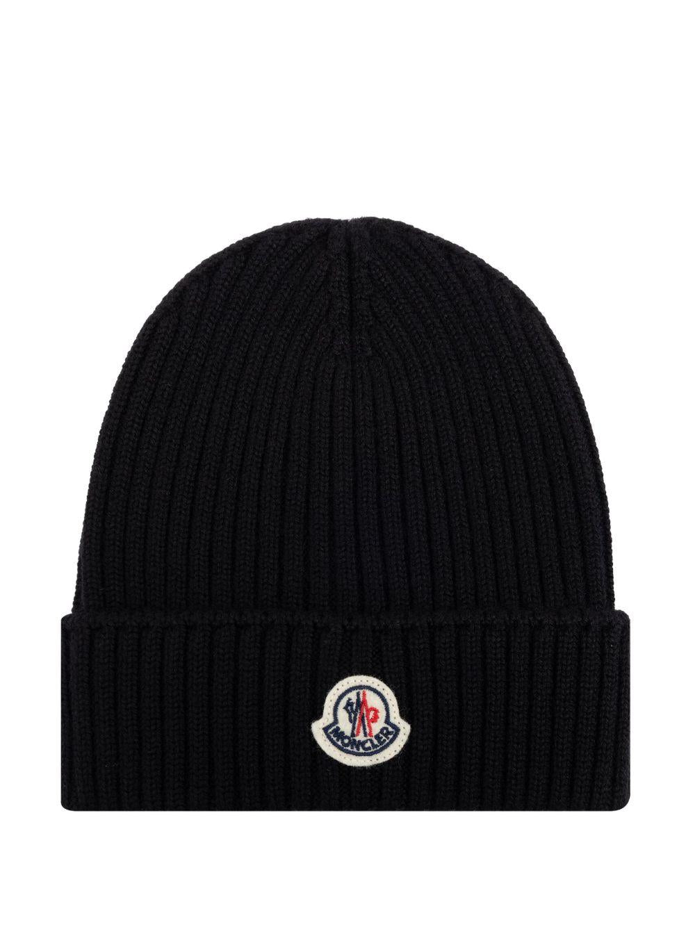 Berretto in Lana Merino Nero a Costine K29543B00009M1131 999 MONCLER KIDS 