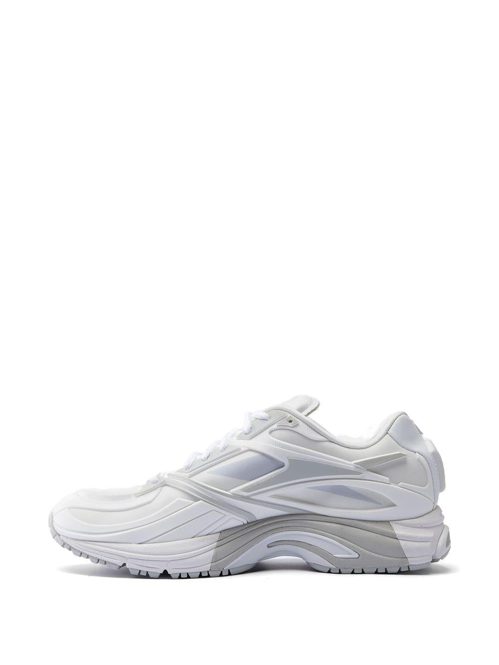  100261806 806 REEBOK LTD 