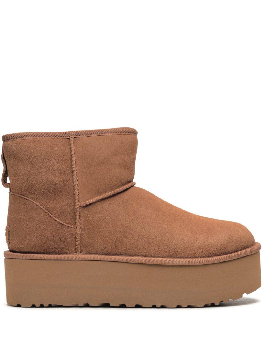 Stivali classic mini platform chestenut