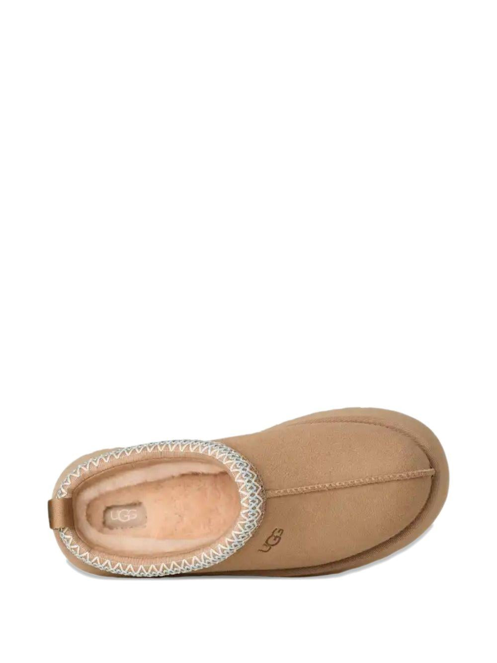 Stringate sabbia in pelle scamosciata con plateau 1174471 SAN UGG 