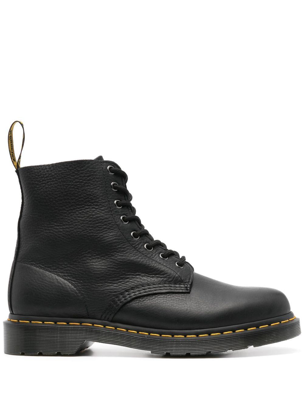 Stivaletti neri in pelle martellata con lacci alla caviglia 31981 001 DR.MARTENS 