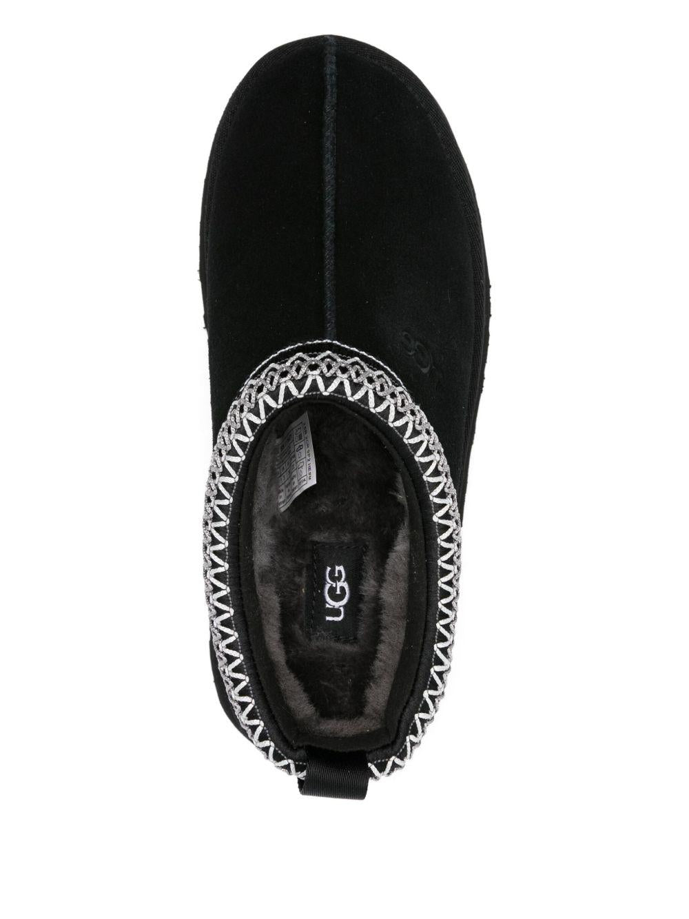 Slippers Tazz II 44mm in Pelle Scamosciata 1174471 BLK UGG 