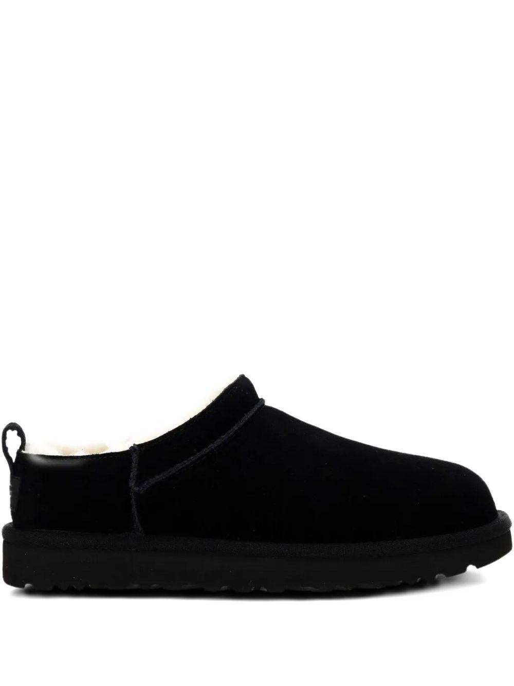 Scarpe neri in camoscio con shearling e punta tonda 1173891 BLK UGG 