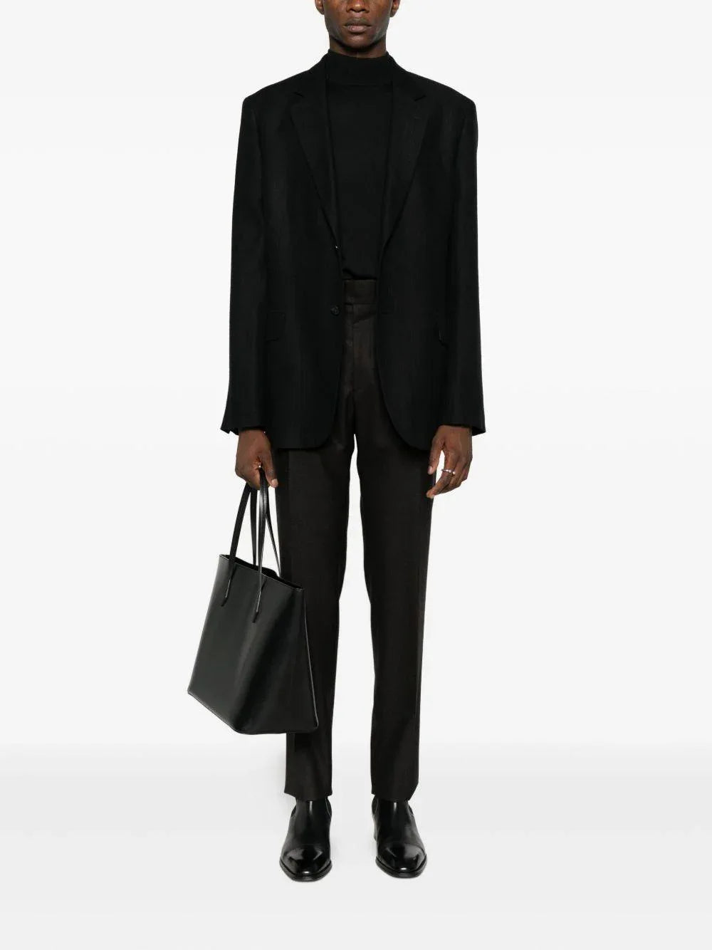 Maglione nero a collo alto e maniche lunghe LIONELGSI2501 099 TAGLIATORE 