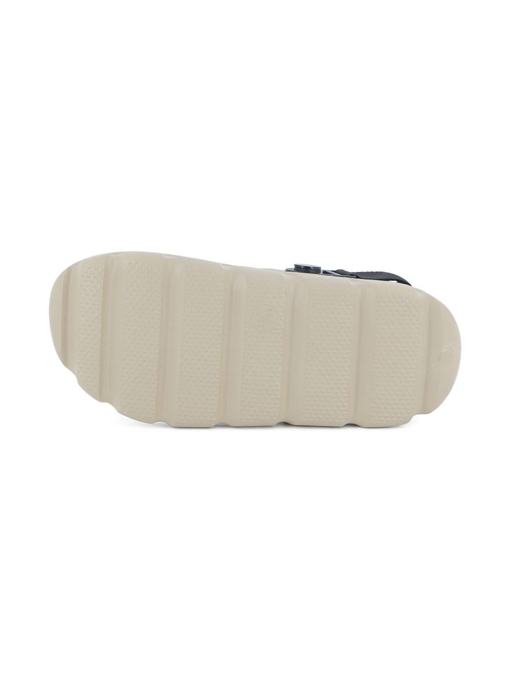  J52813 249 BOSS KIDSWEAR 