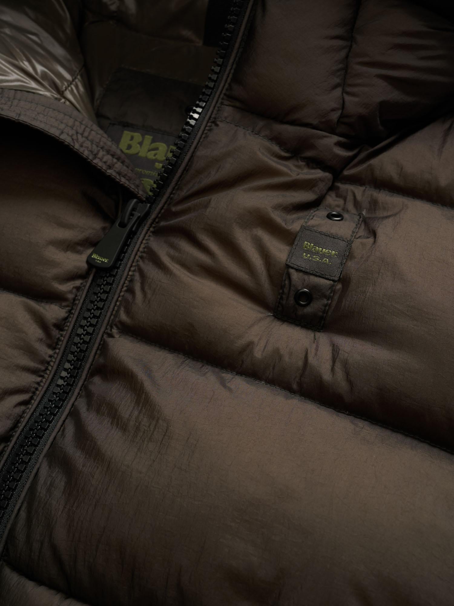  25WBLUC03042007273 969 BLAUER 